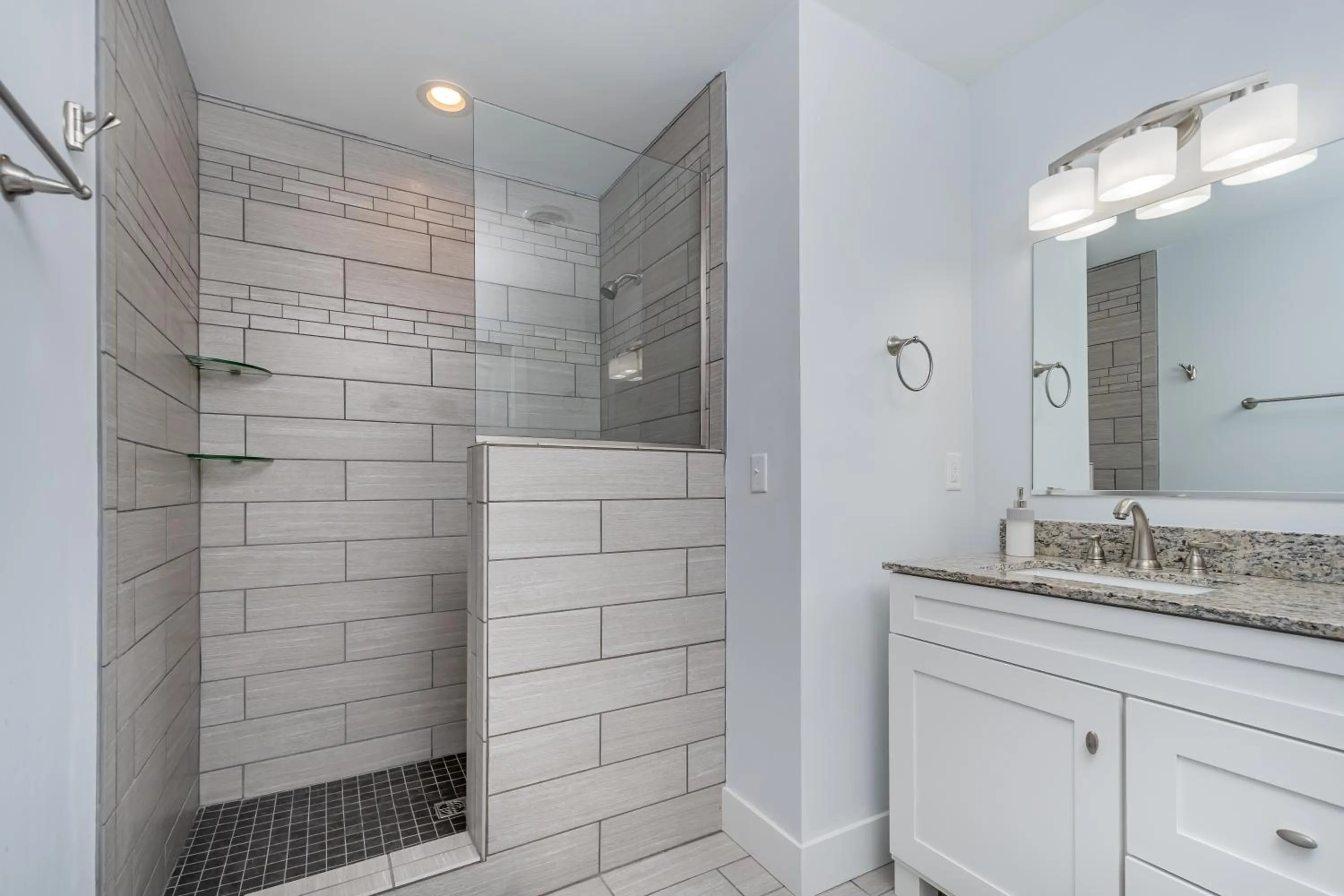 Property building in Alla Famiglia