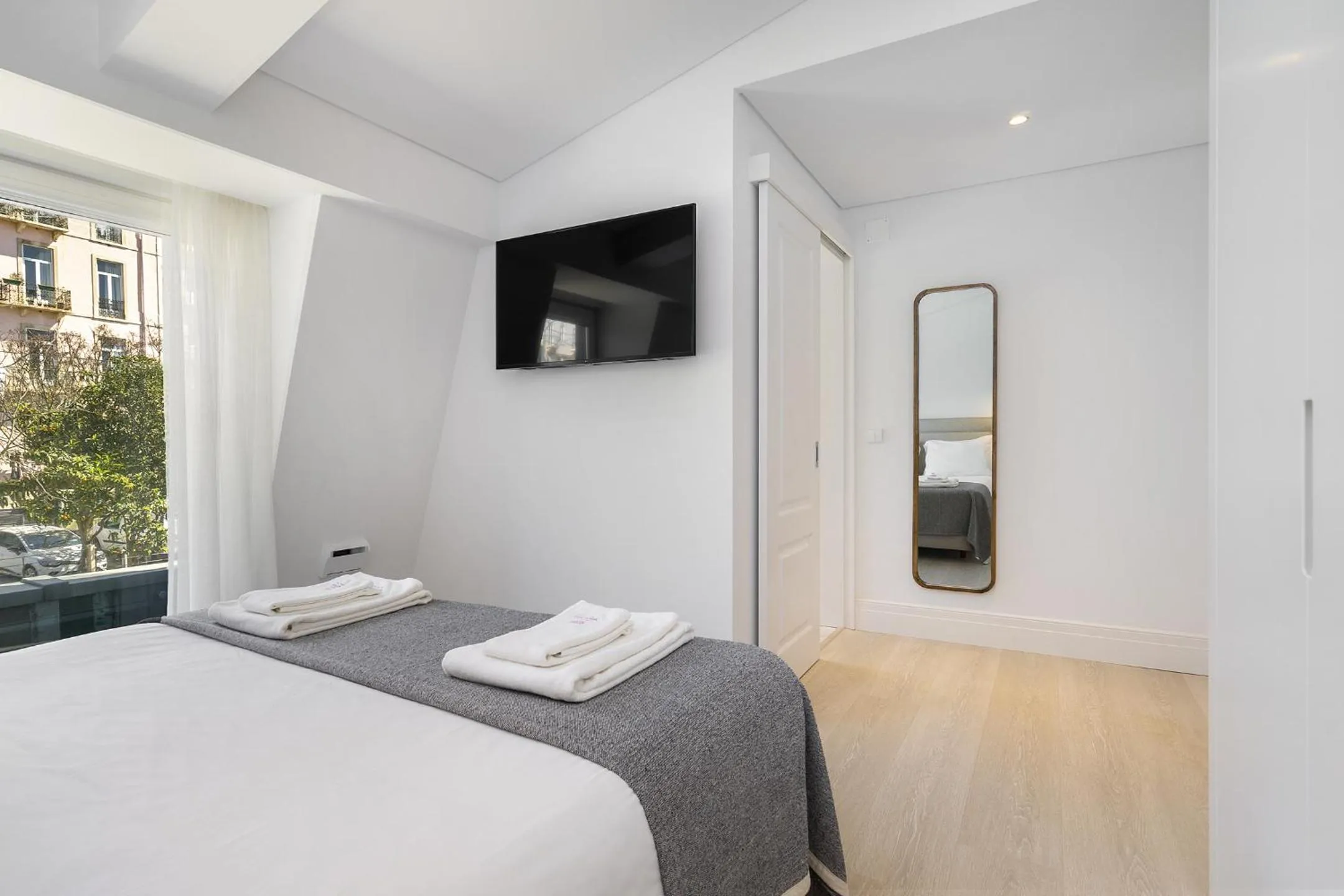 Bedroom, Bed in Les Deux Mariettes Apartments & Suites