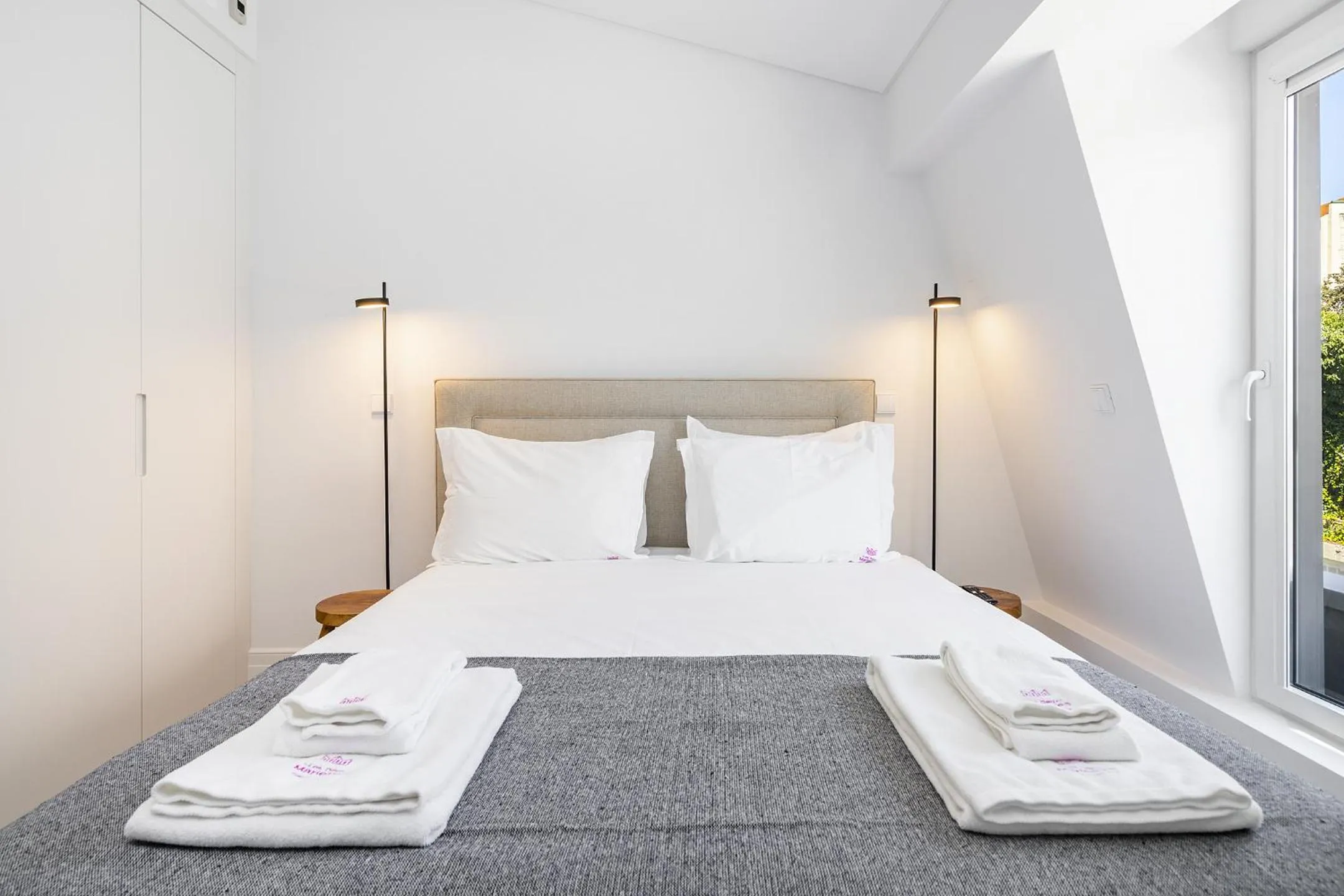 Bed in Les Deux Mariettes Apartments & Suites