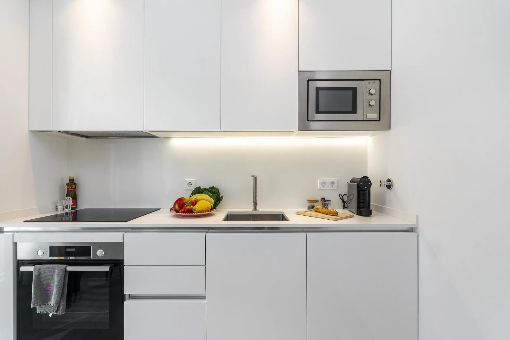 Kitchen or kitchenette in Les Deux Mariettes Apartments & Suites