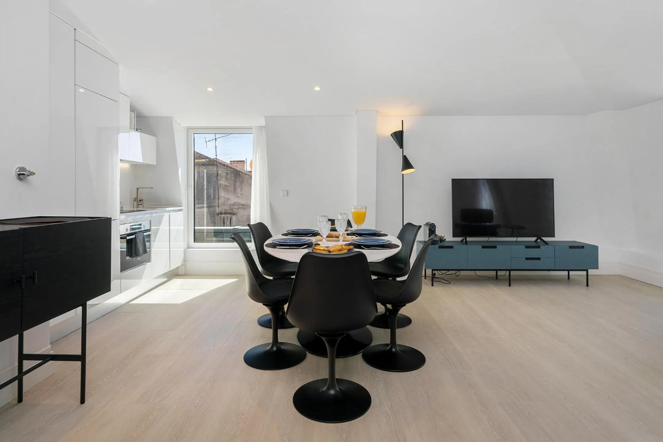 Dining area in Les Deux Mariettes Apartments & Suites
