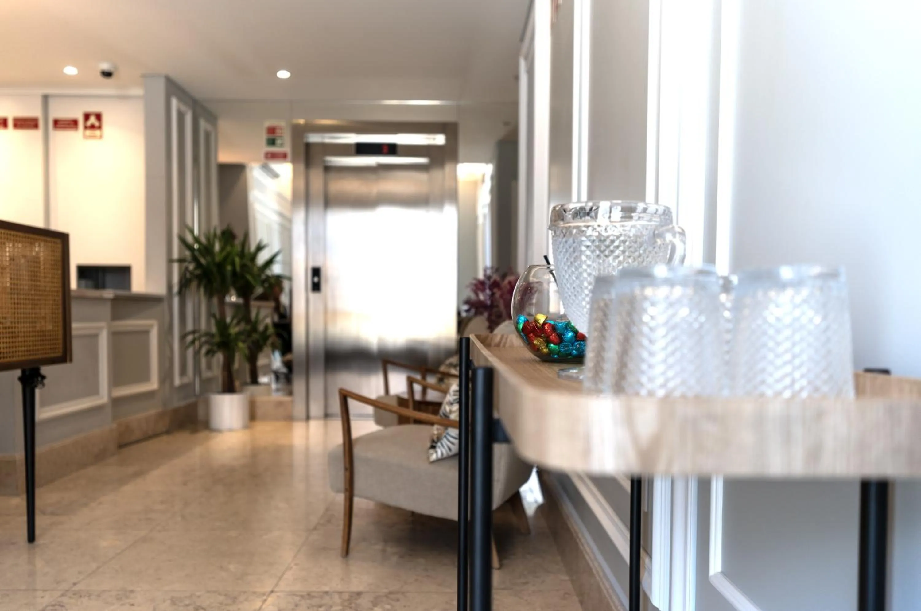 Lobby or reception in Les Deux Mariettes Apartments & Suites