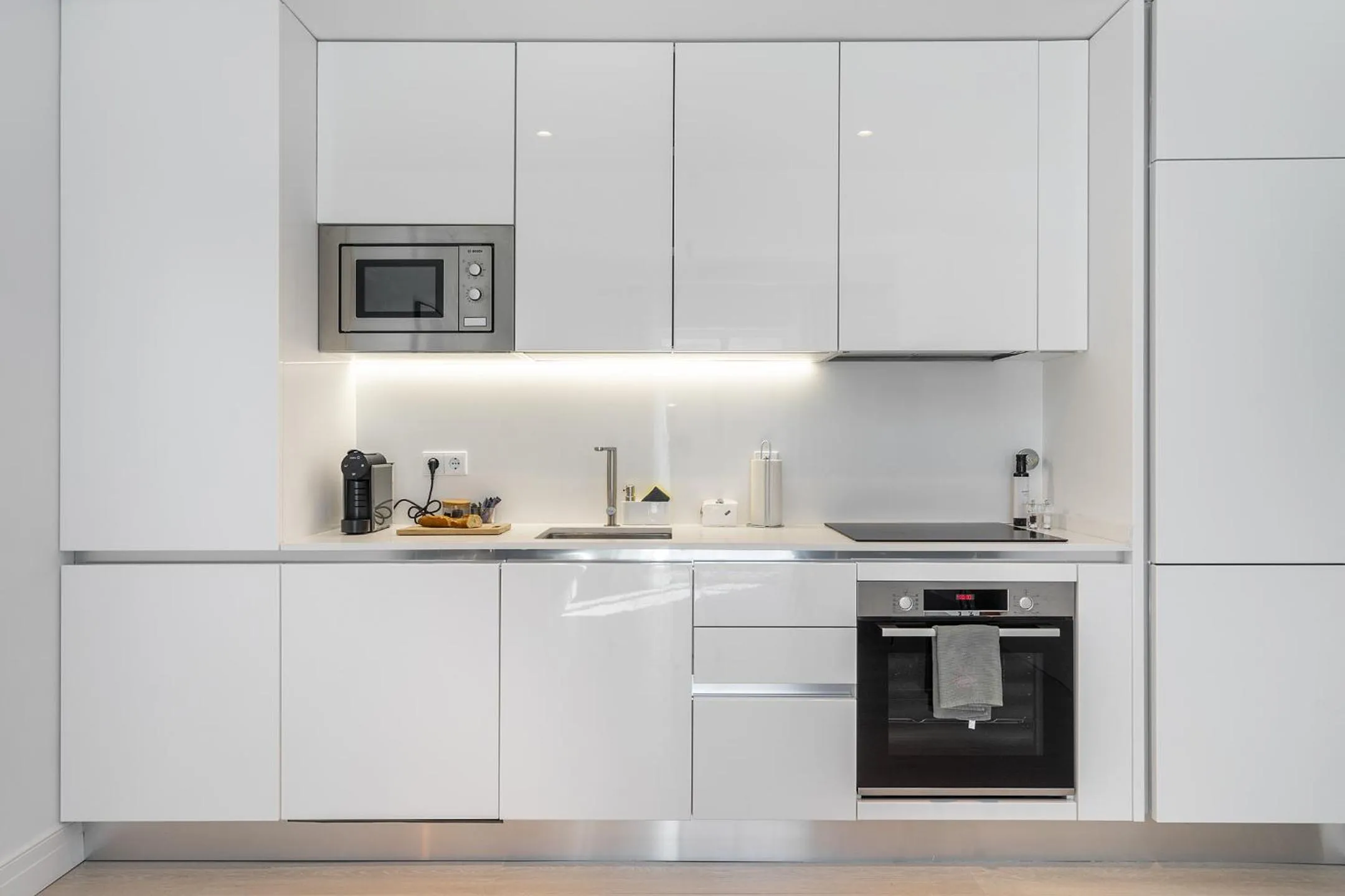 Kitchen or kitchenette in Les Deux Mariettes Apartments & Suites