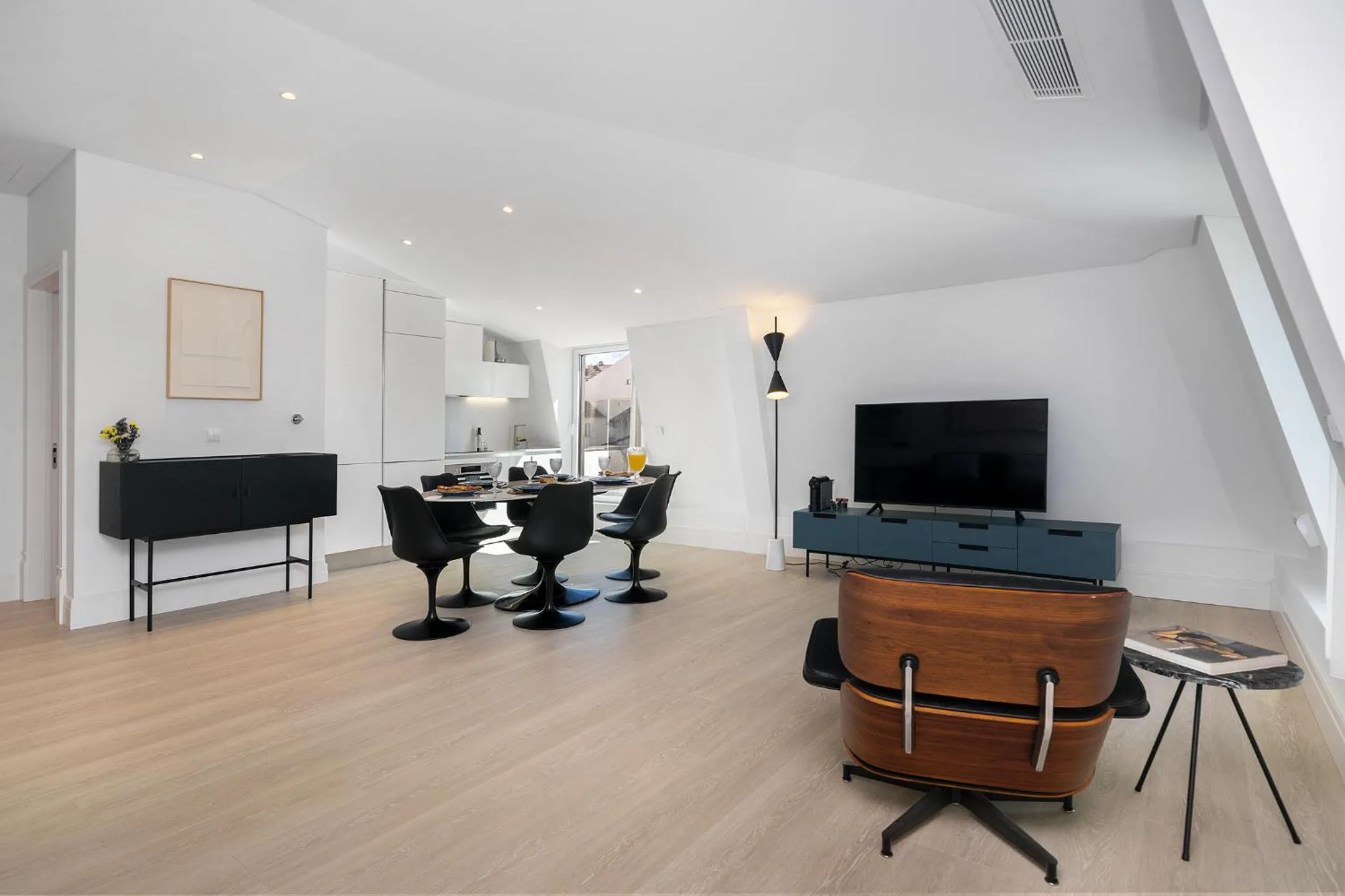 Kitchen or kitchenette in Les Deux Mariettes Apartments & Suites