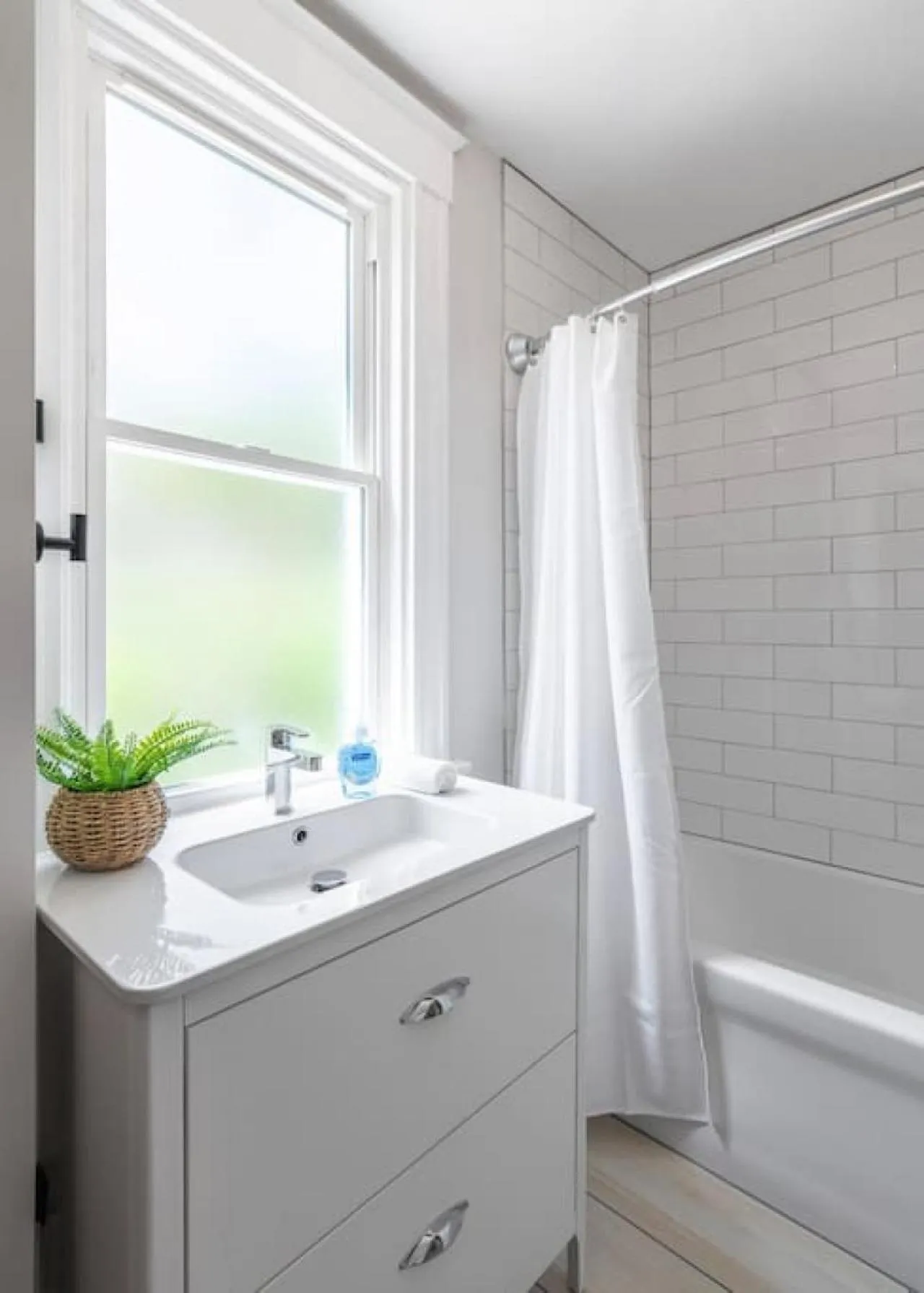 Bathroom in Deluxe 4-Bedroom w Huge Deck 3-Min to Downtown