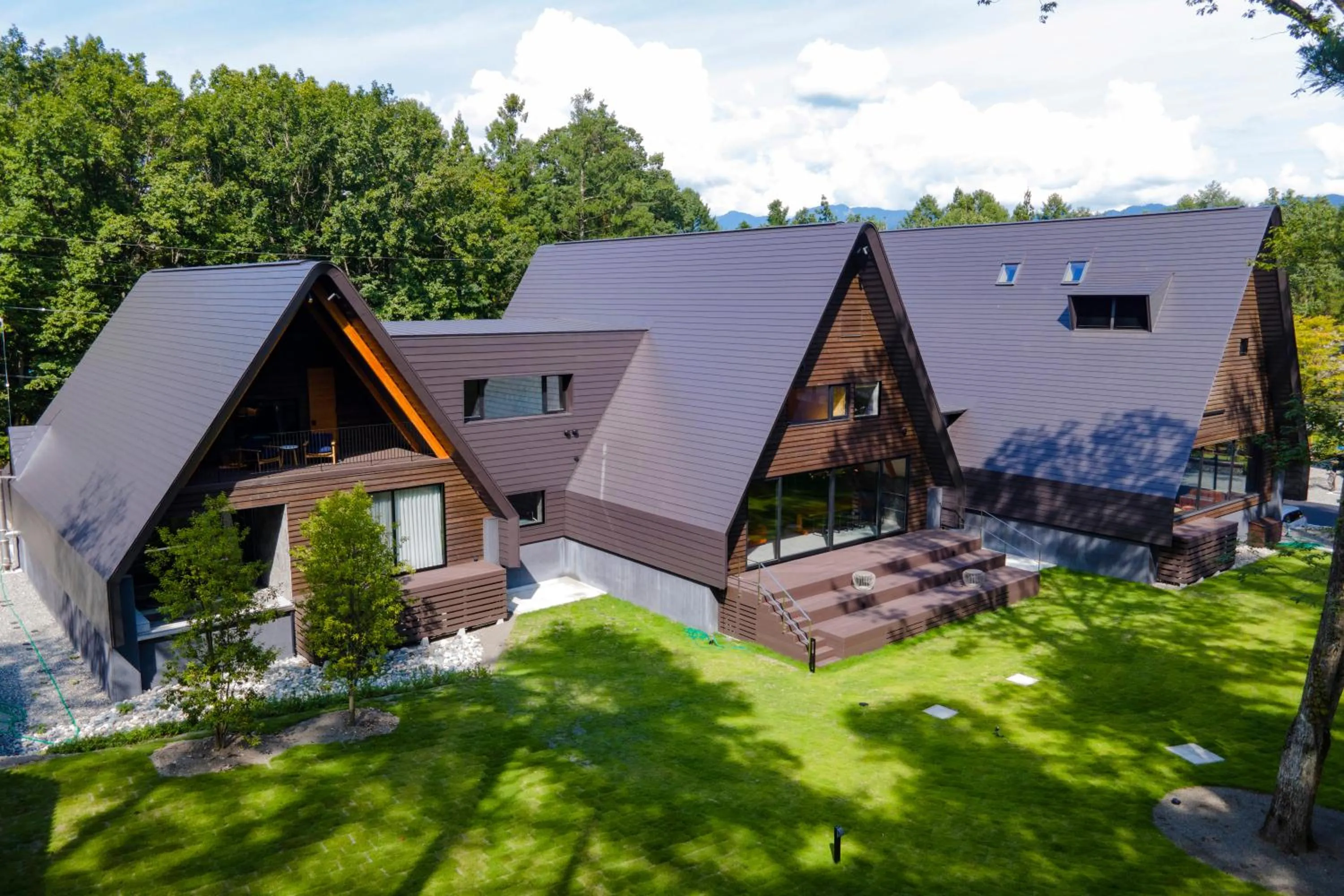 Property building in KanollyResorts Hakuba