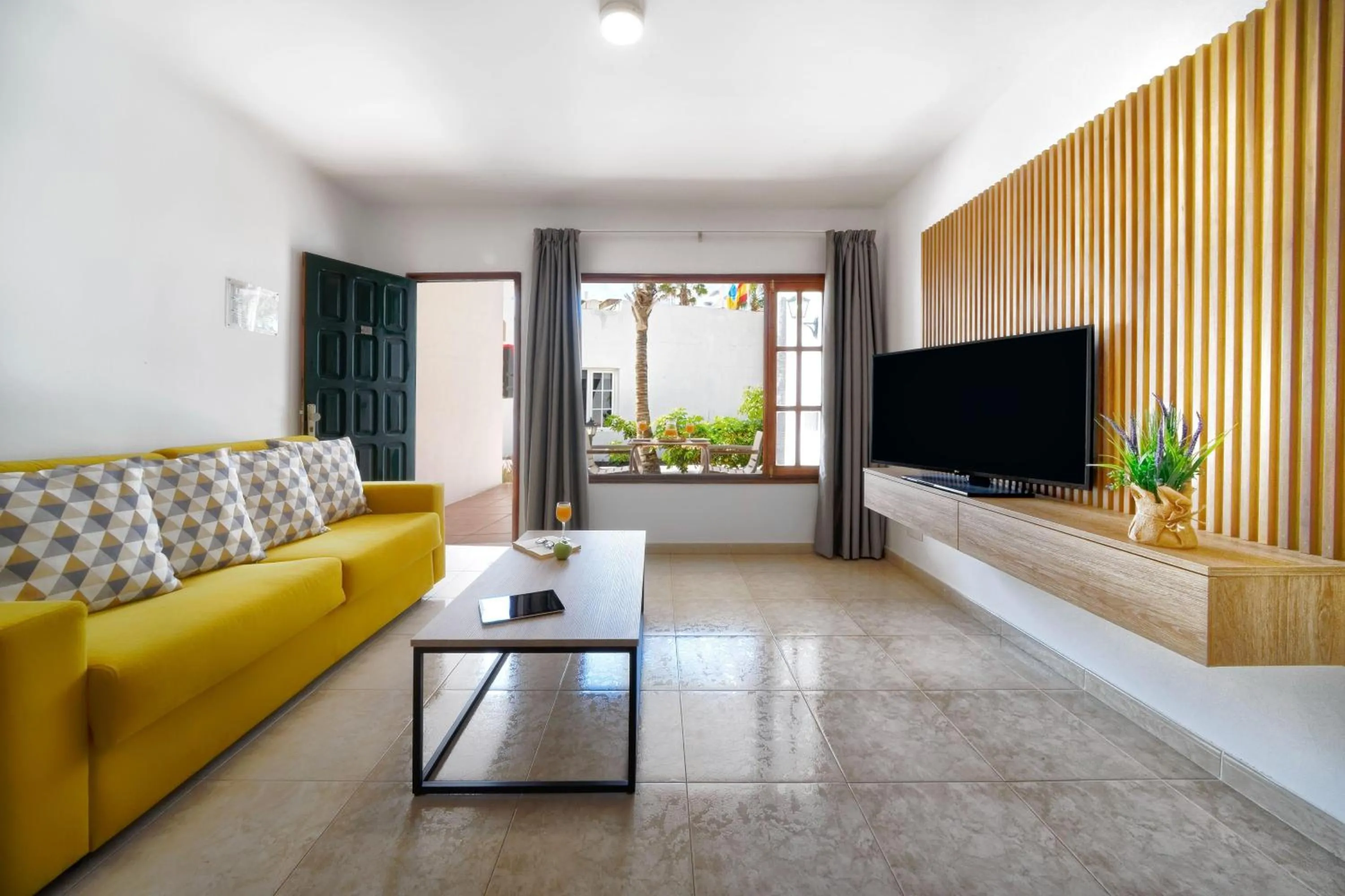 Photo of the whole room in Labranda Playa Club