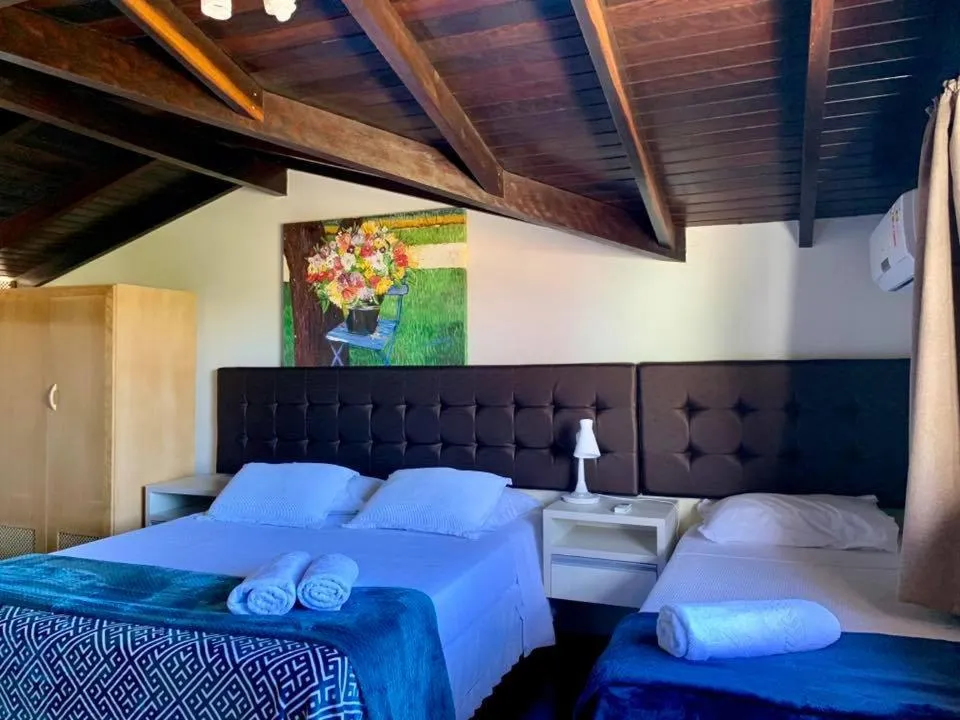 Photo of the whole room in Pousada Solar dos Girassóis