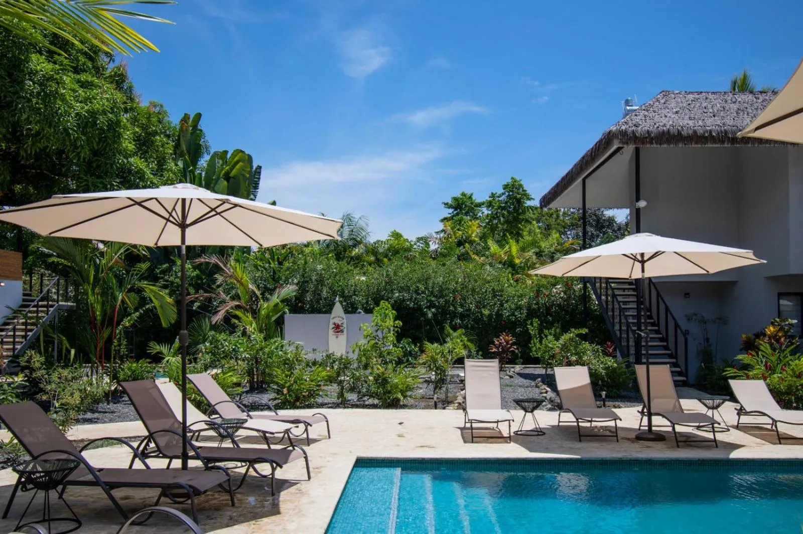 Swimming pool in Yuli Hotel