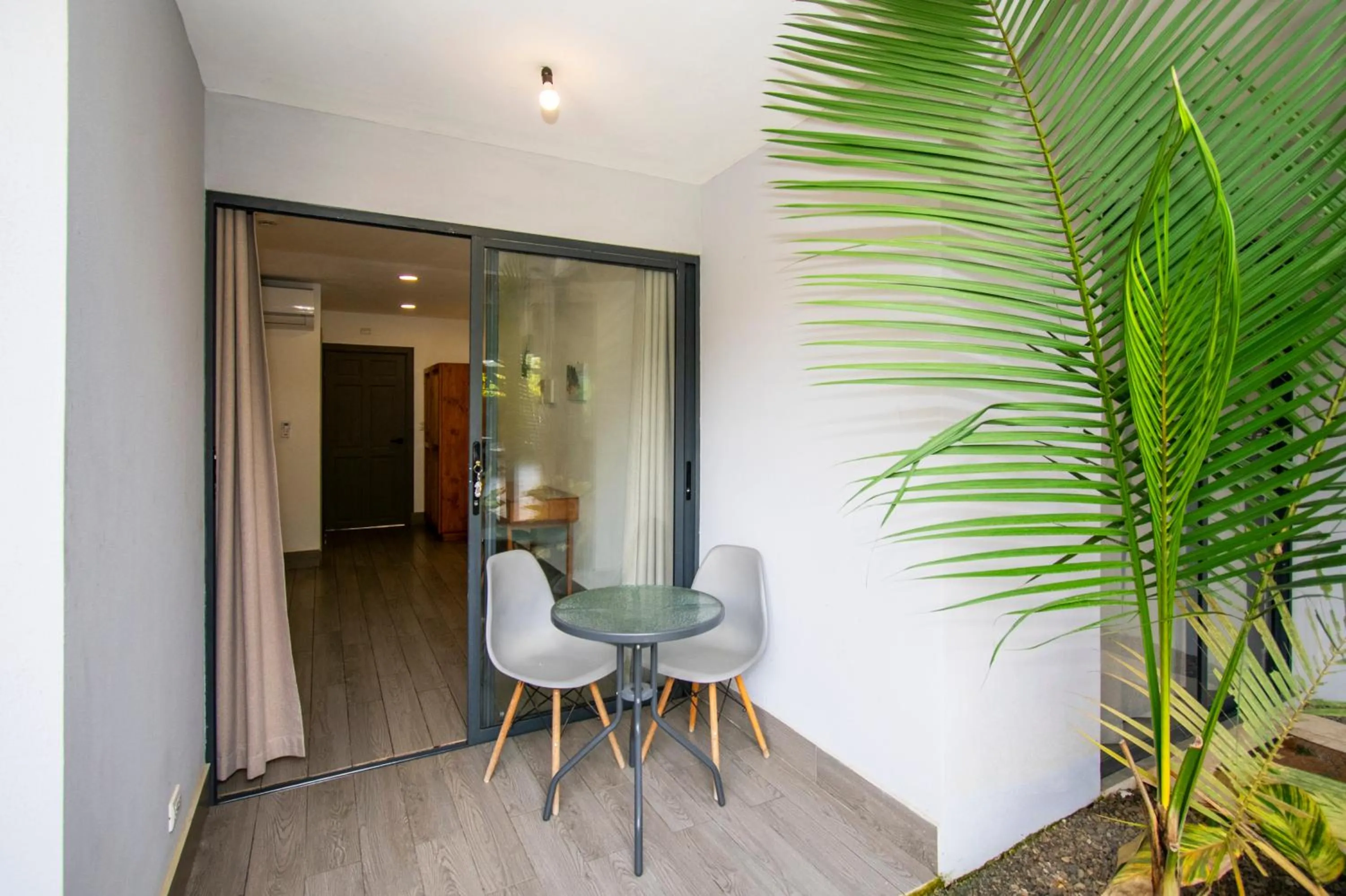 Property building in Yuli Hotel