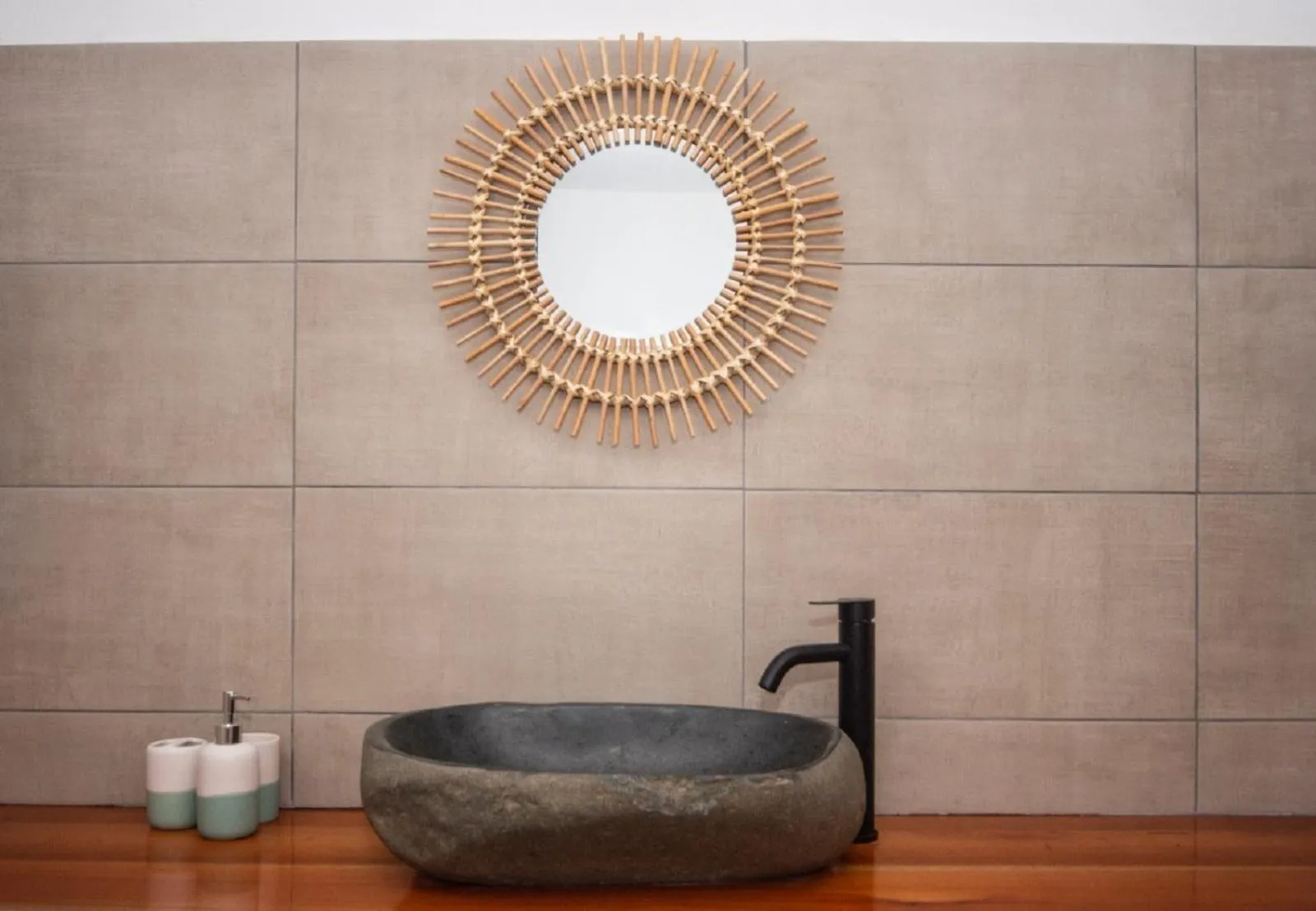 Bathroom in Yuli Hotel