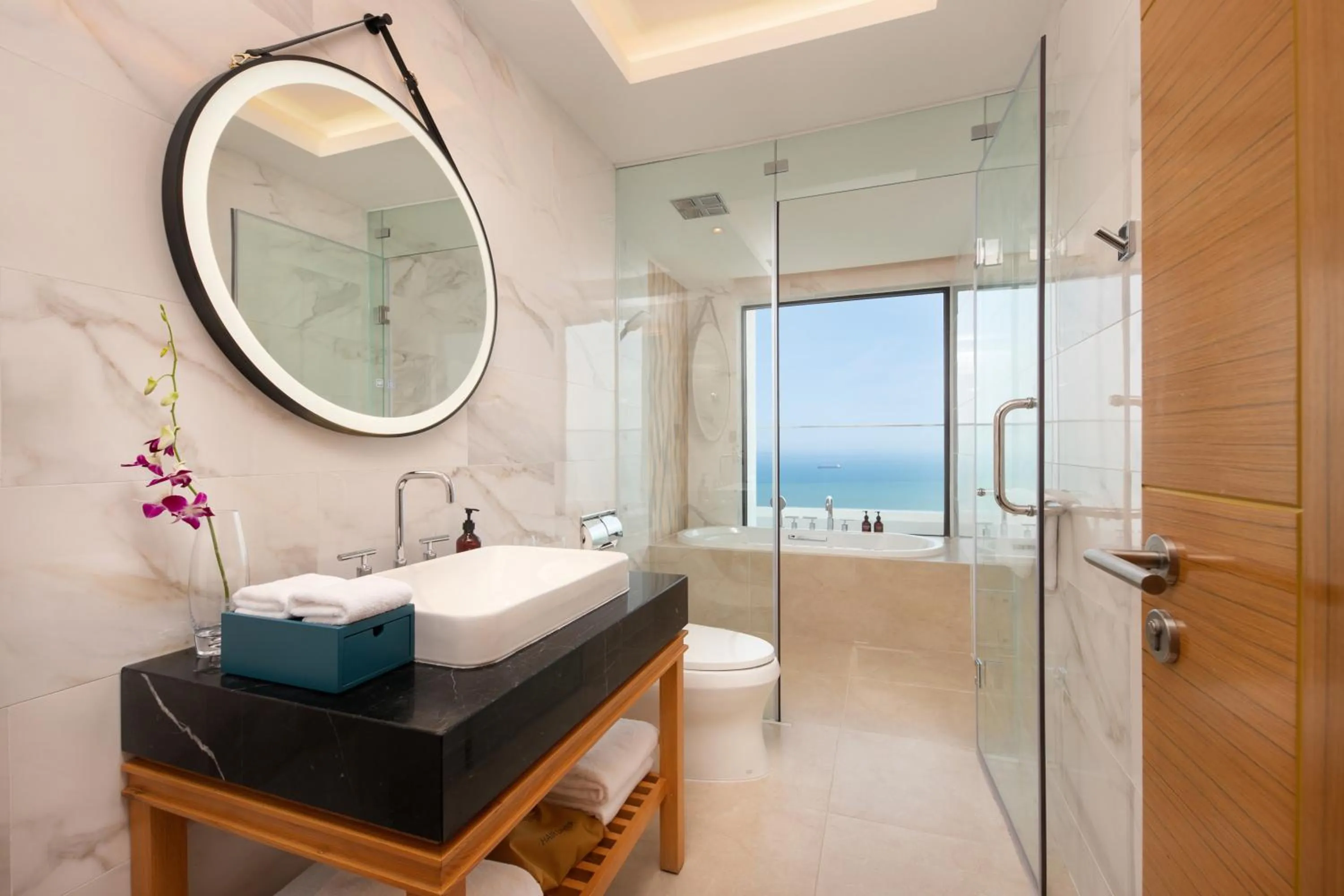Shower in Grand Hyams Hotel - Quy Nhon Beach