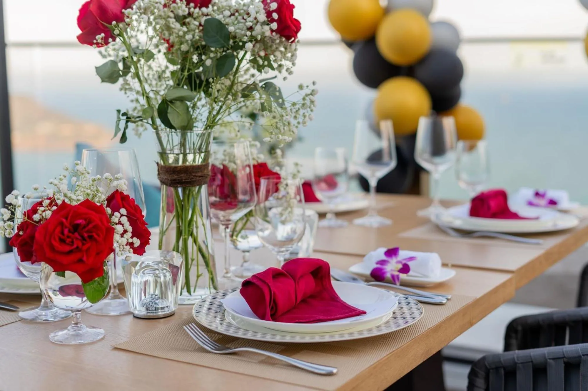 Restaurant/places to eat in Grand Hyams Hotel - Quy Nhon Beach