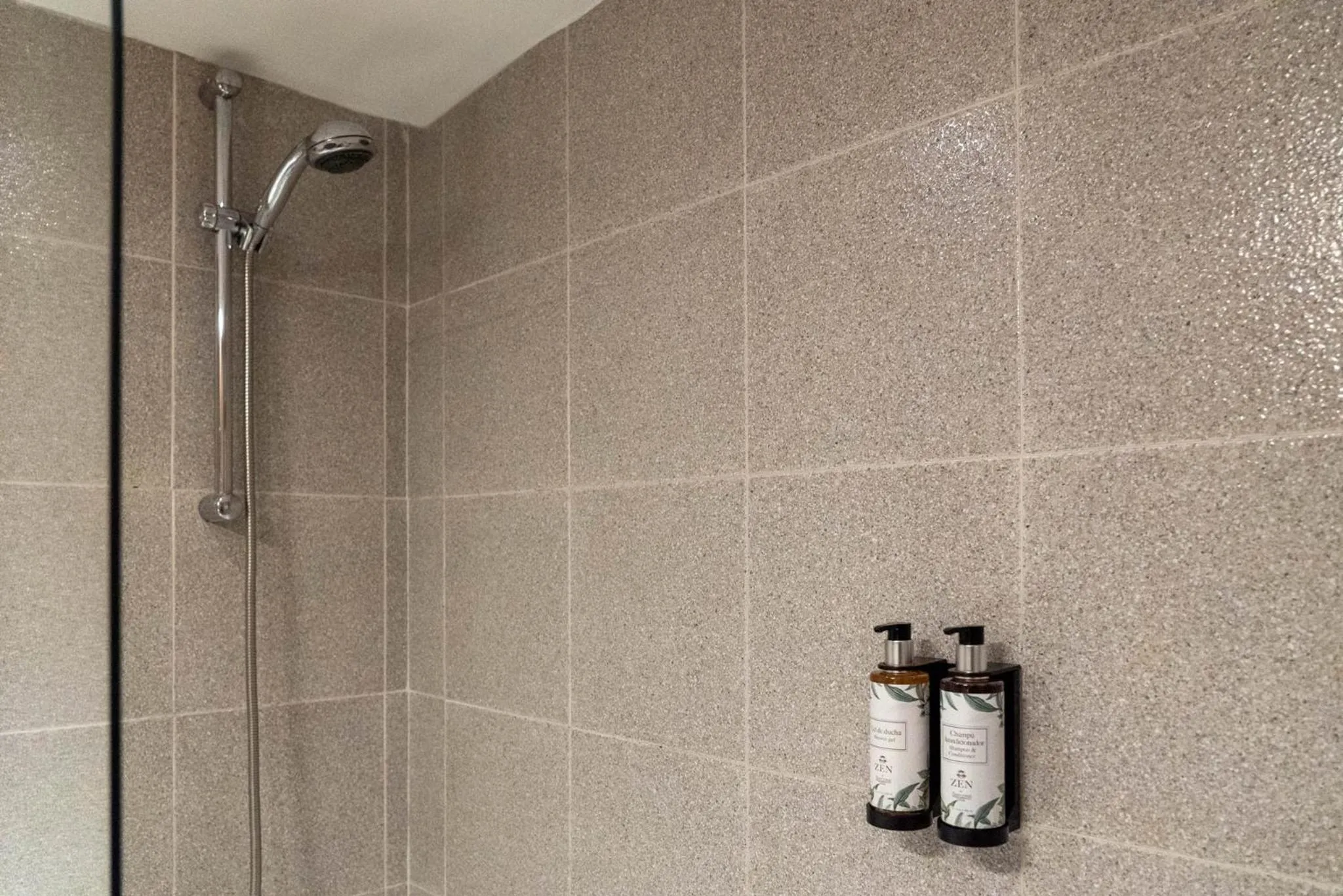 Bathroom in Sercotel Córdoba Medina Azahara