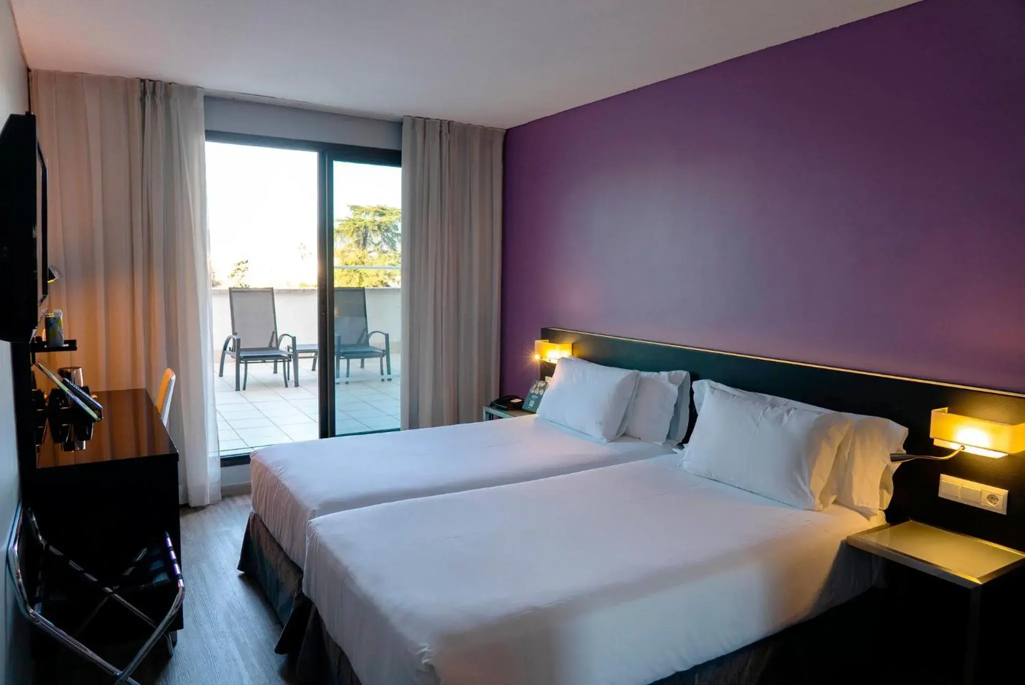 Superior Twin Room with terrace in Sercotel Córdoba Medina Azahara Superior Twin Room with terrace in Sercotel Córdoba Medina Azahara