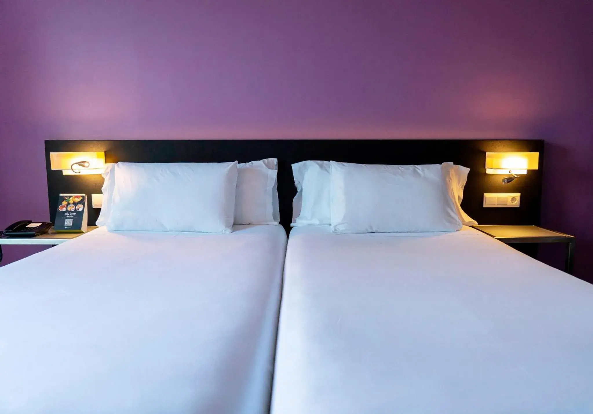 Deluxe Twin Room in Sercotel Córdoba Medina Azahara Deluxe Twin Room in Sercotel Córdoba Medina Azahara