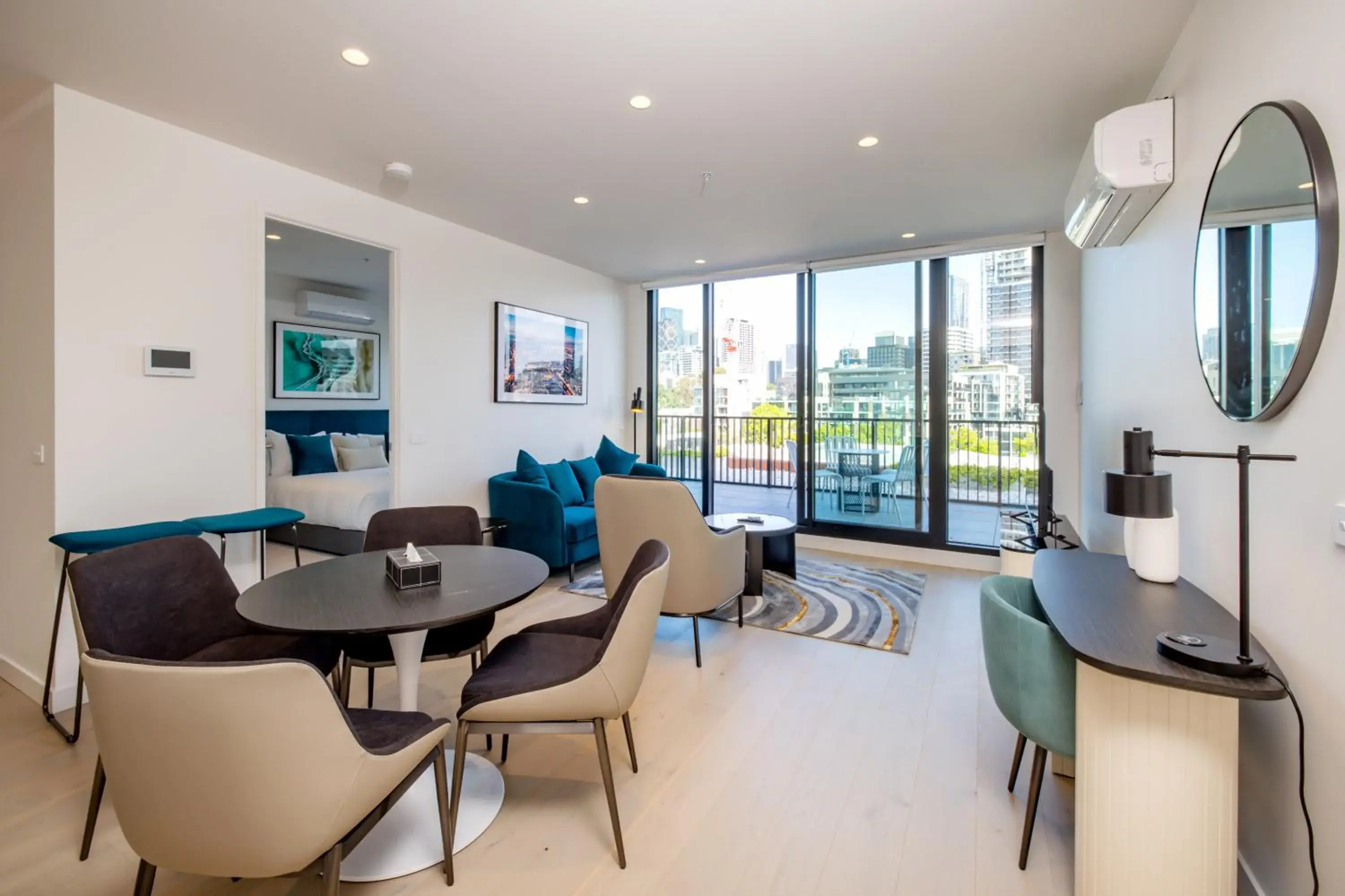 2 Bedroom 2 Bathroom Premier Apartment with City View in The Marker Apartments Melbourne 2 Bedroom 2 Bathroom Premier Apartment with City View in The Marker Apartments Melbourne