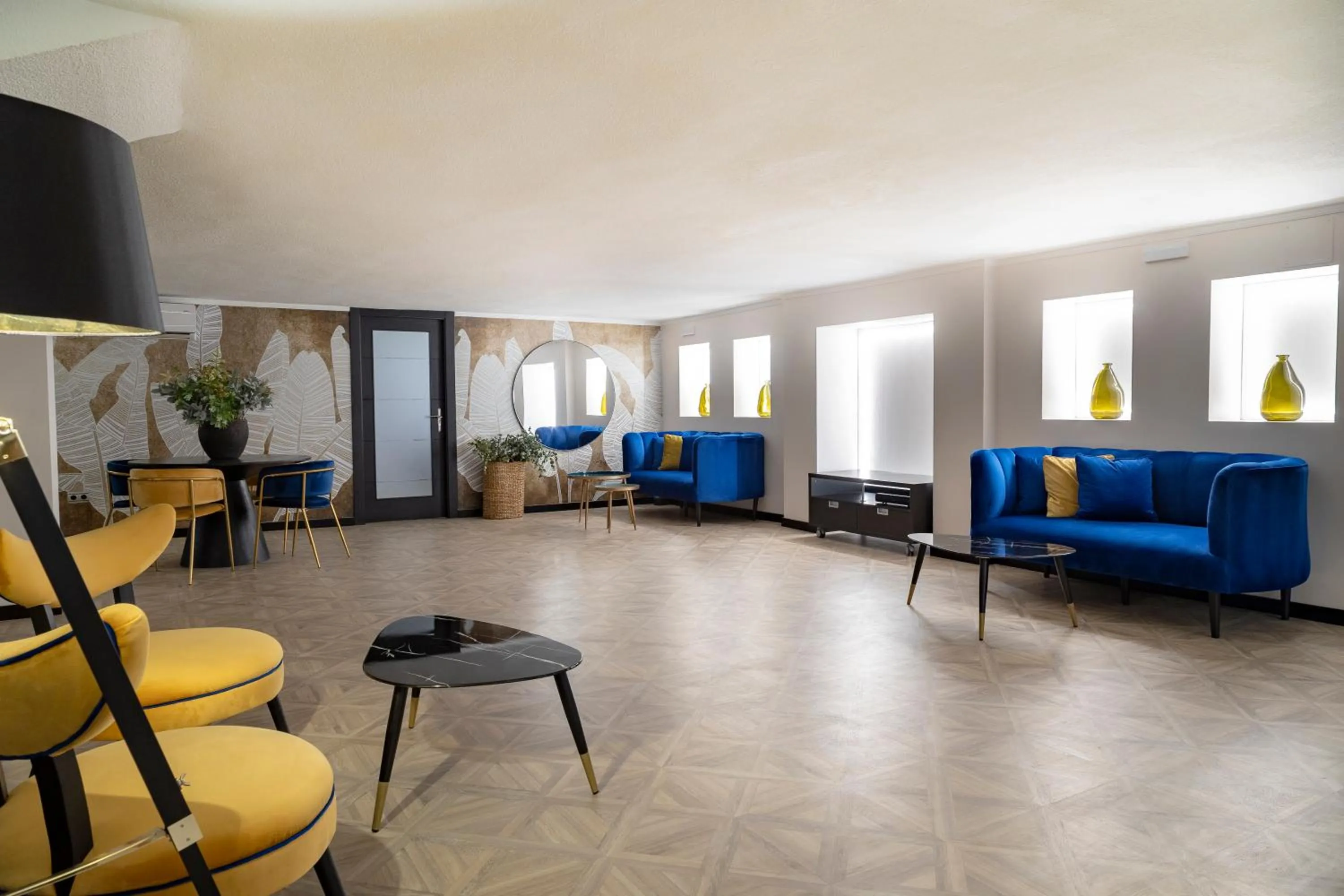 Seating area in Hotel Presidente by Maxi Hoteles