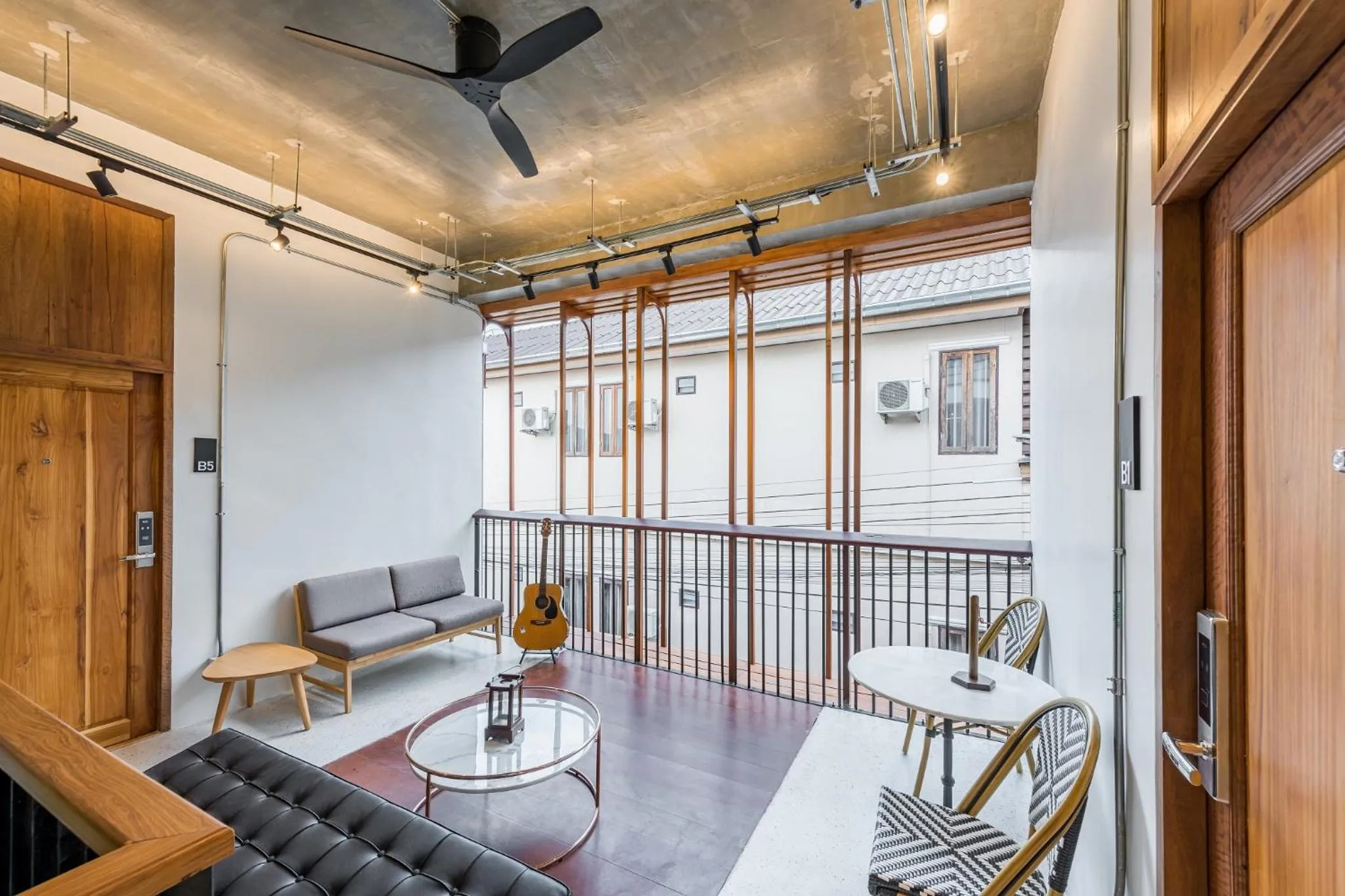 Property building in U chaikhong