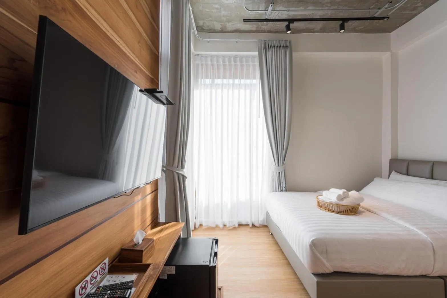 TV and multimedia, Bed in U chaikhong