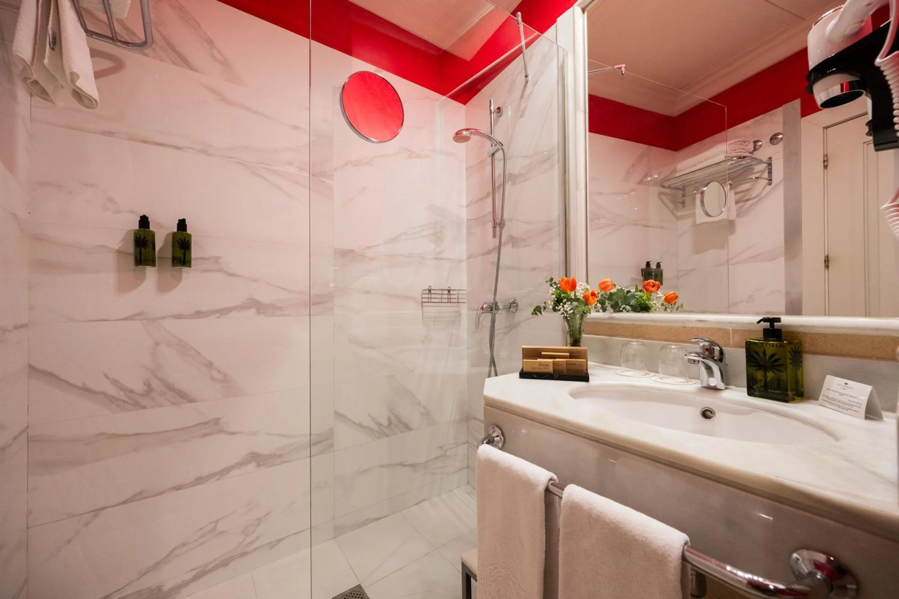 Bathroom in Casa Romana Hotel Boutique