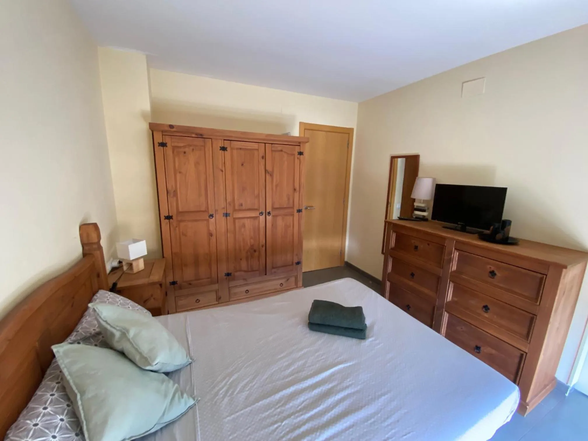 Bedroom, Bed in Bonito apartamento en Avinyó con impresionantes vistas