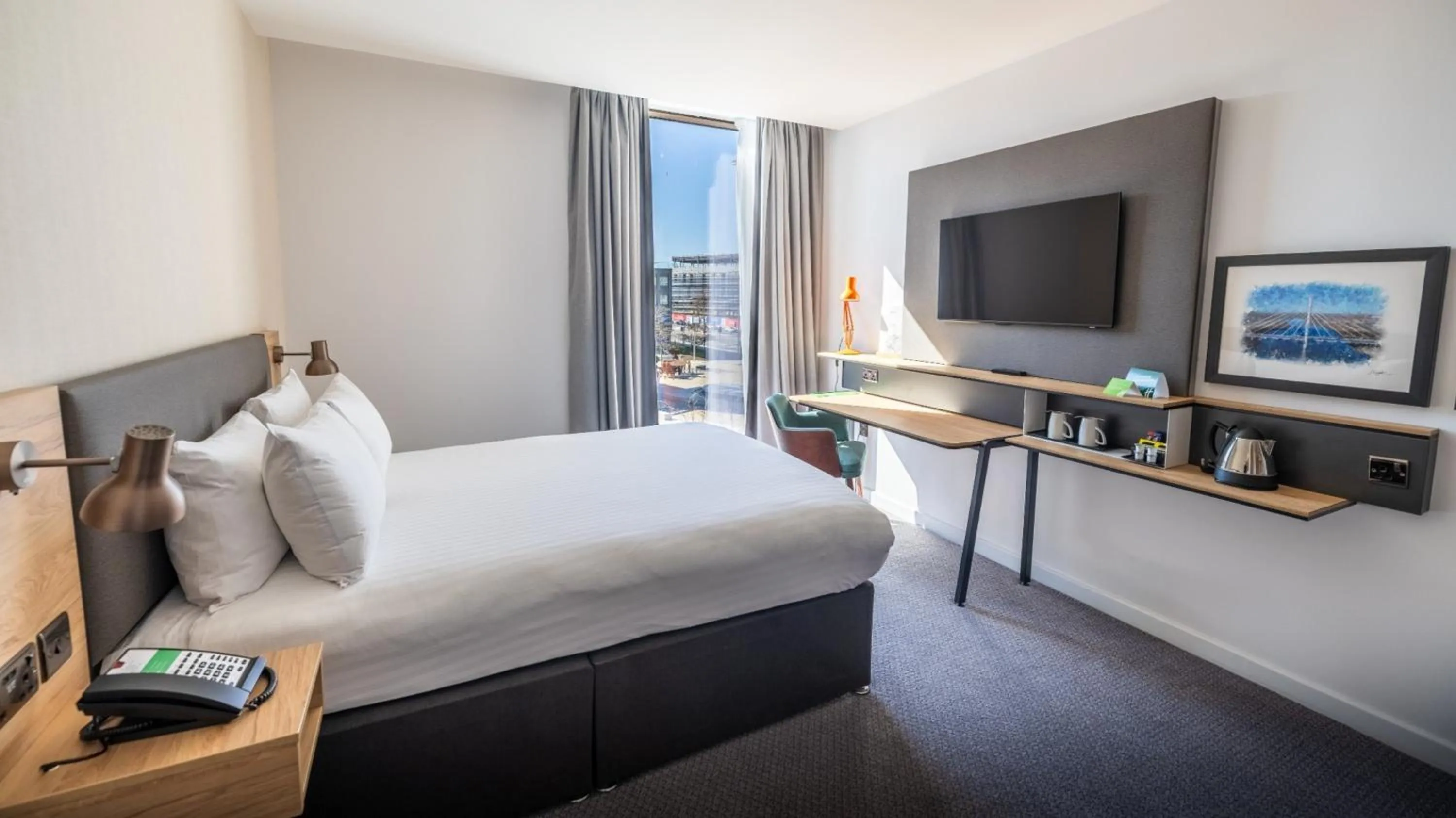 Photo of the whole room, Bed in Holiday Inn Sunderland - City Centre by IHG