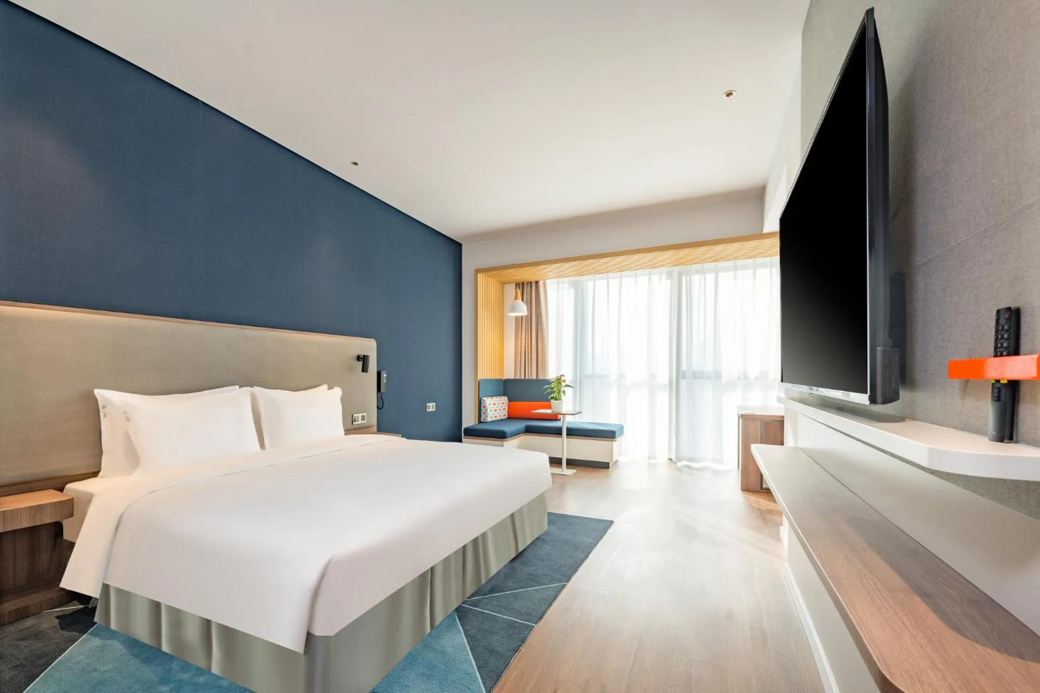 Photo of the whole room, Bed in Holiday Inn Express Xi'an Tuanjie South Road