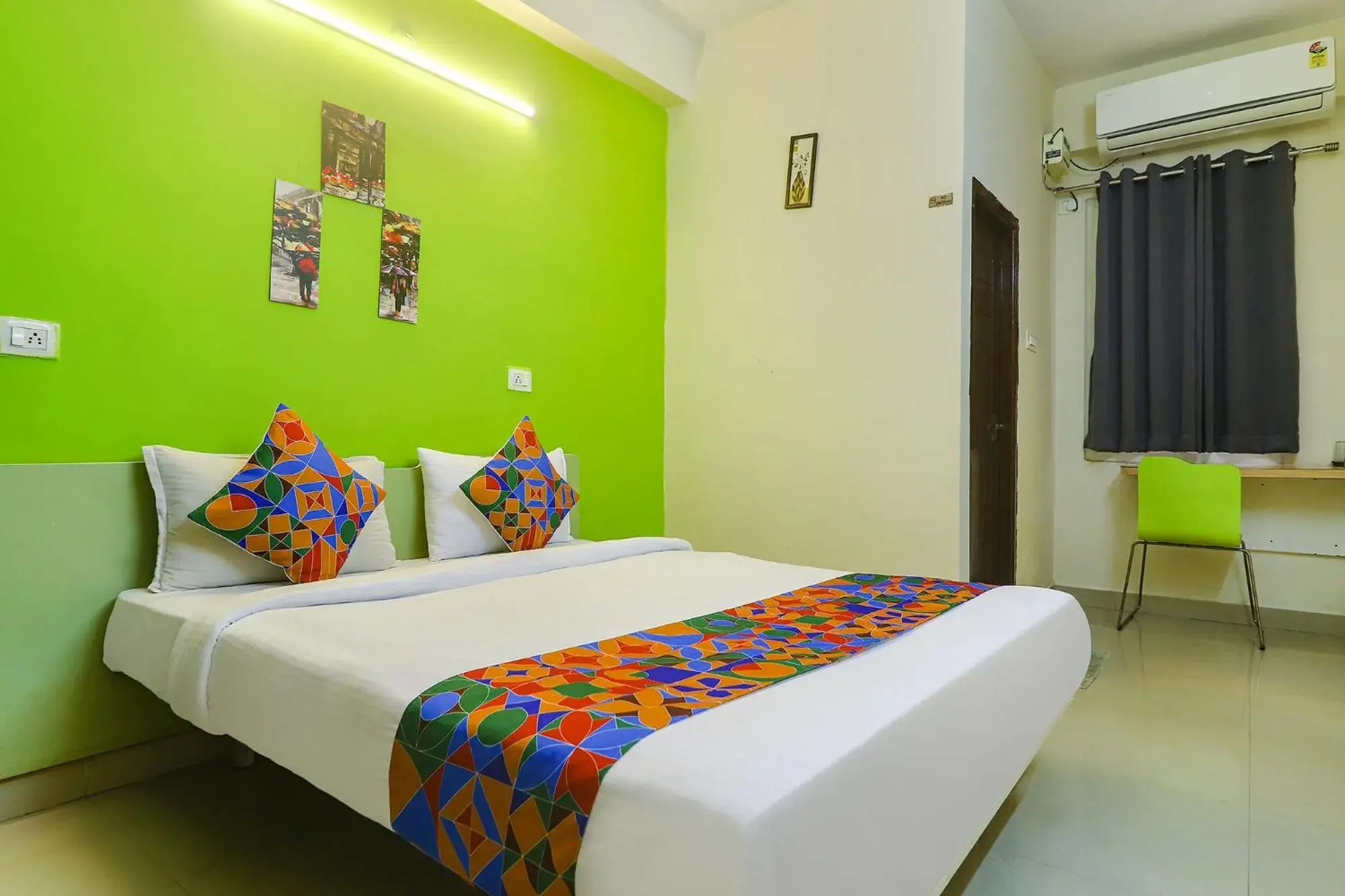 Deluxe Room - single occupancy in FabHotel Broholic - Nr Biodiversity Complex, Gachibowli, Silpa Gram Craft Village, HITEC City Deluxe Room - single occupancy in FabHotel Broholic - Nr Biodiversity Complex, Gachibowli, Silpa Gram Craft Village, HITEC City