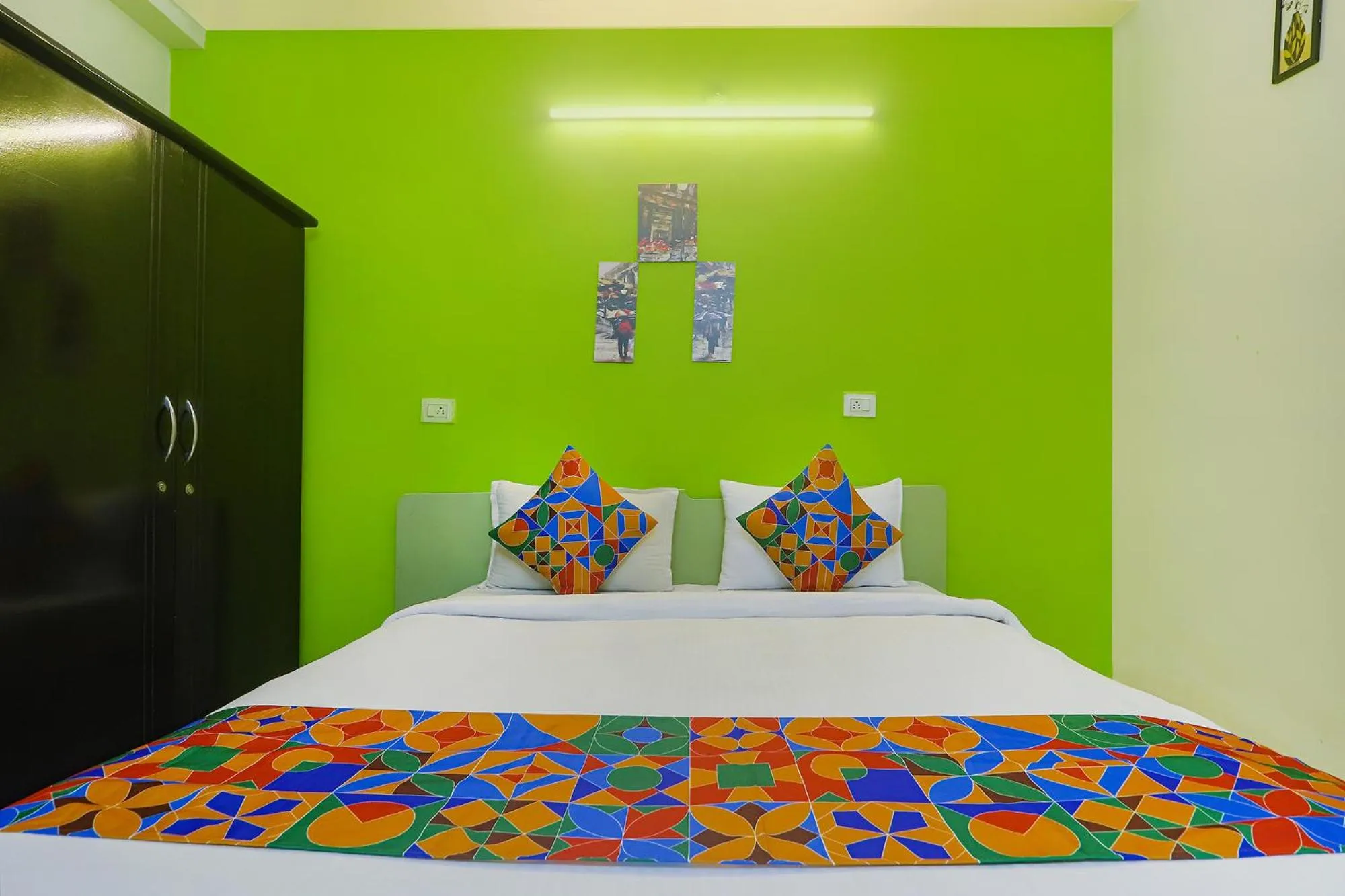 Bed in FabHotel Broholic - Nr Biodiversity Complex, Gachibowli, Silpa Gram Craft Village, HITEC City