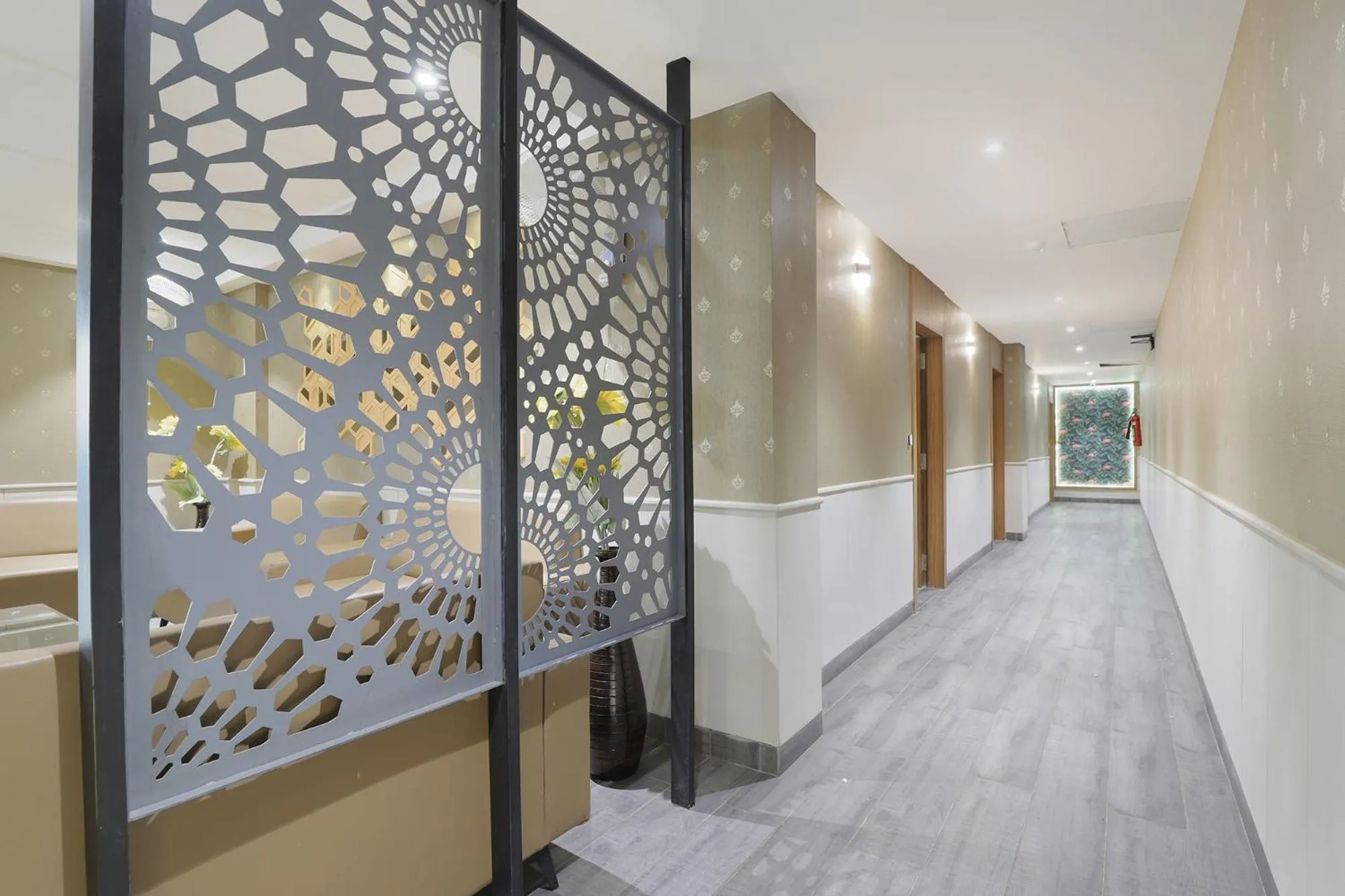 Lobby or reception in FabHotel Meritus Inn