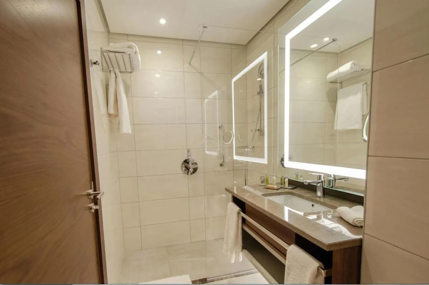 Shower in Questa Thermal & Spa Hotel