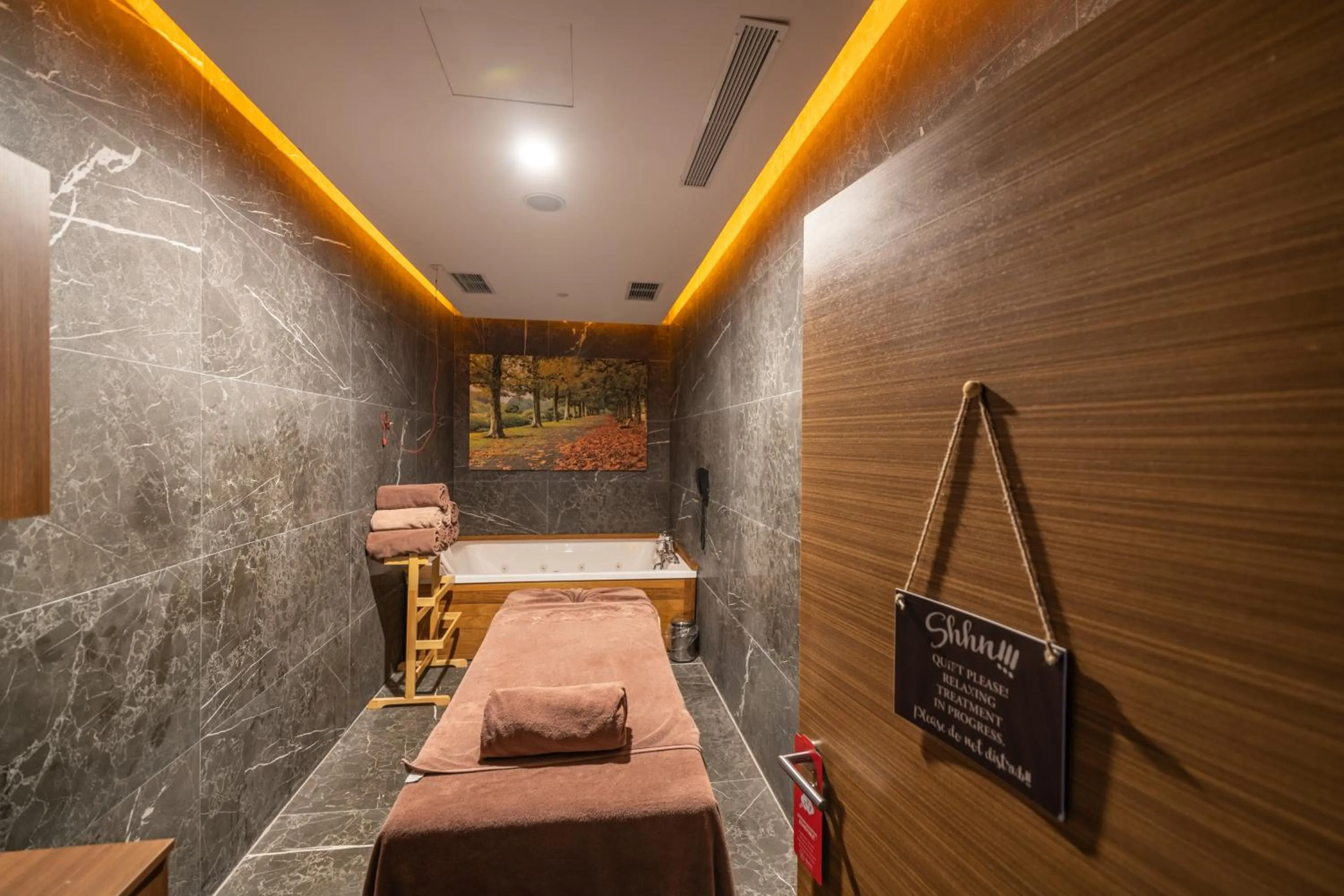 Massage in Questa Thermal & Spa Hotel