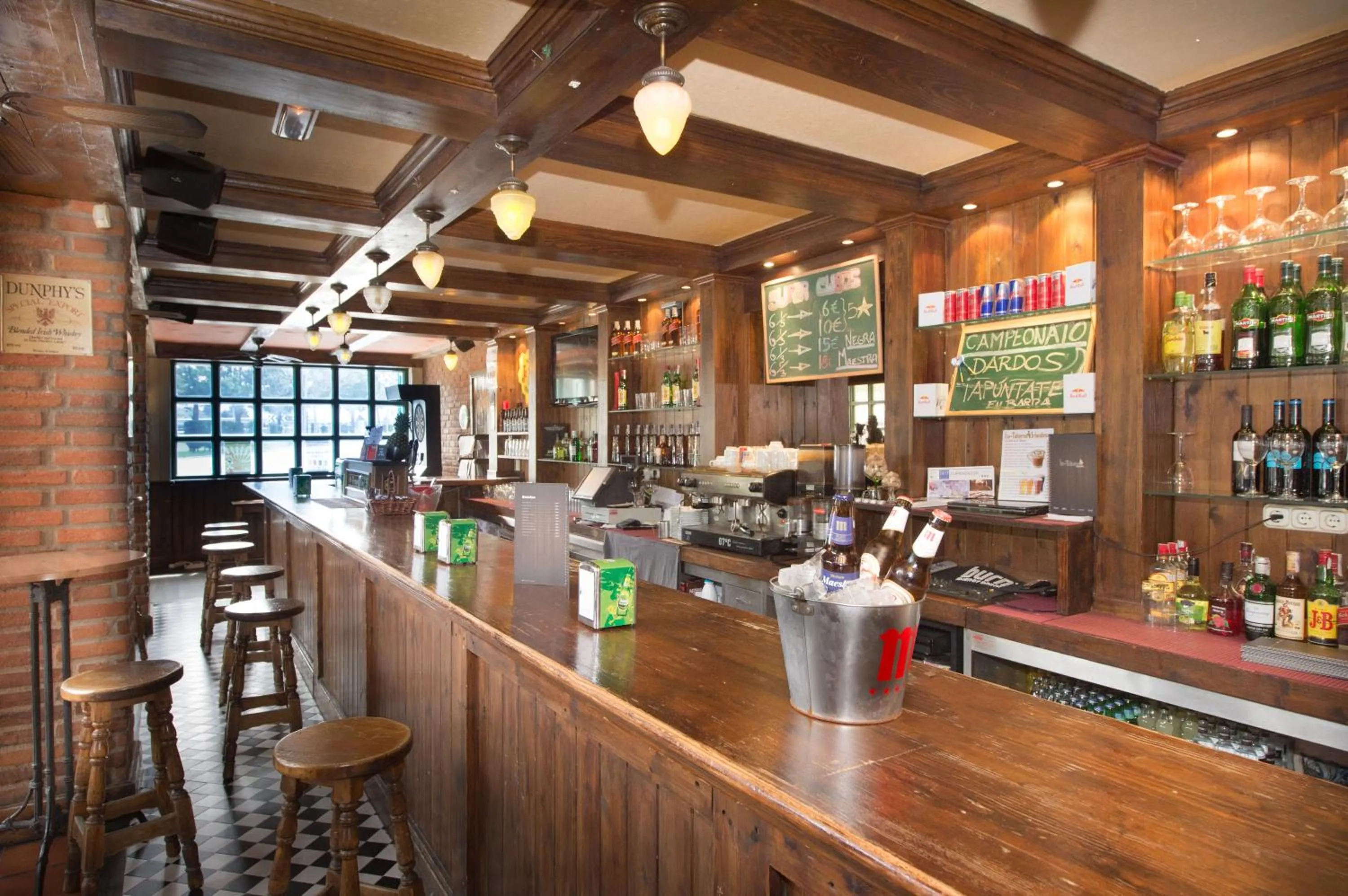 Lounge or bar in Segovia Sierra de Guadarrama