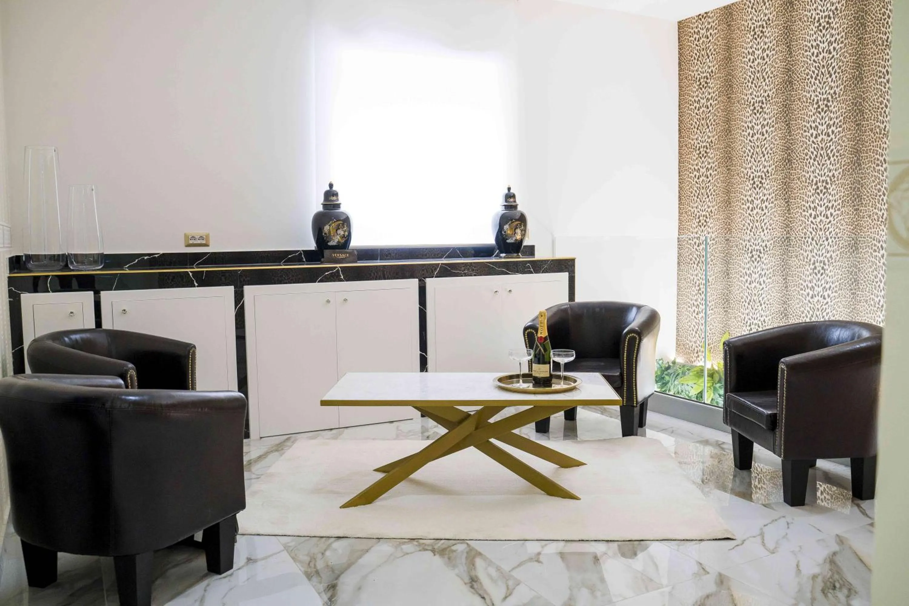 Living room, Seating Area in EF LUXURY LIVING RESORT AND SPA