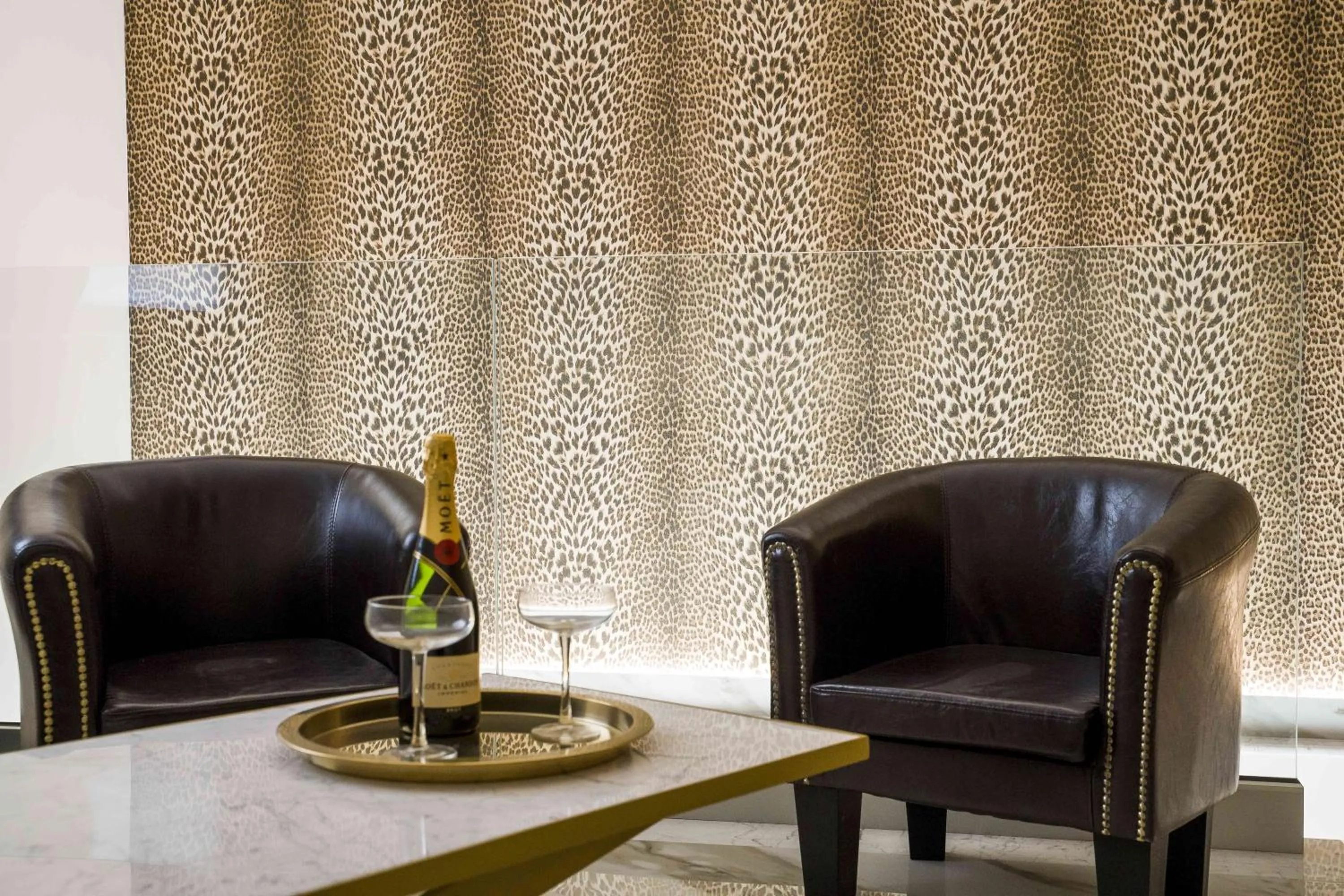 Living room in EF LUXURY LIVING RESORT AND SPA