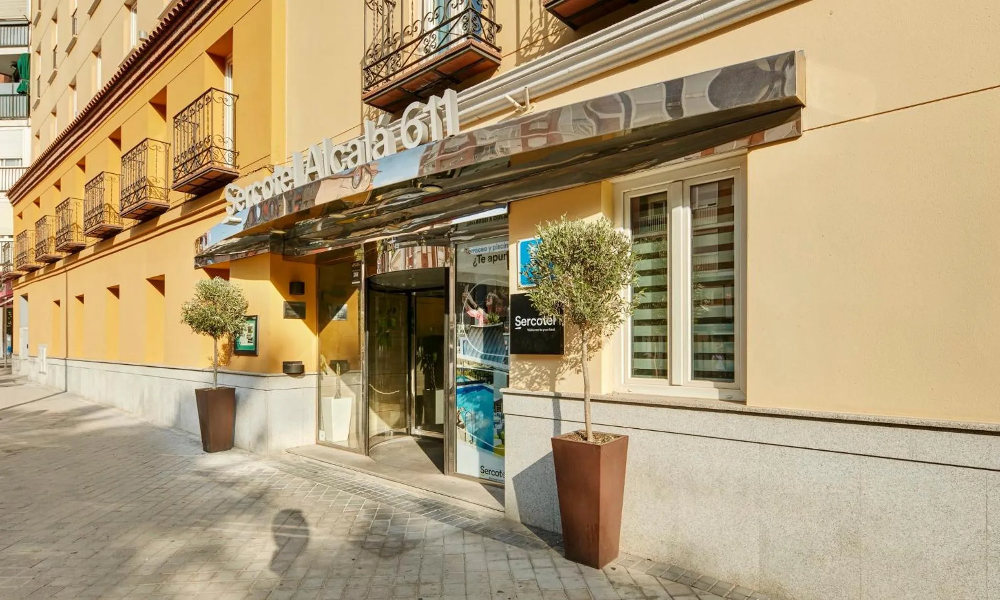 Facade/entrance in Sercotel Alcalá 611