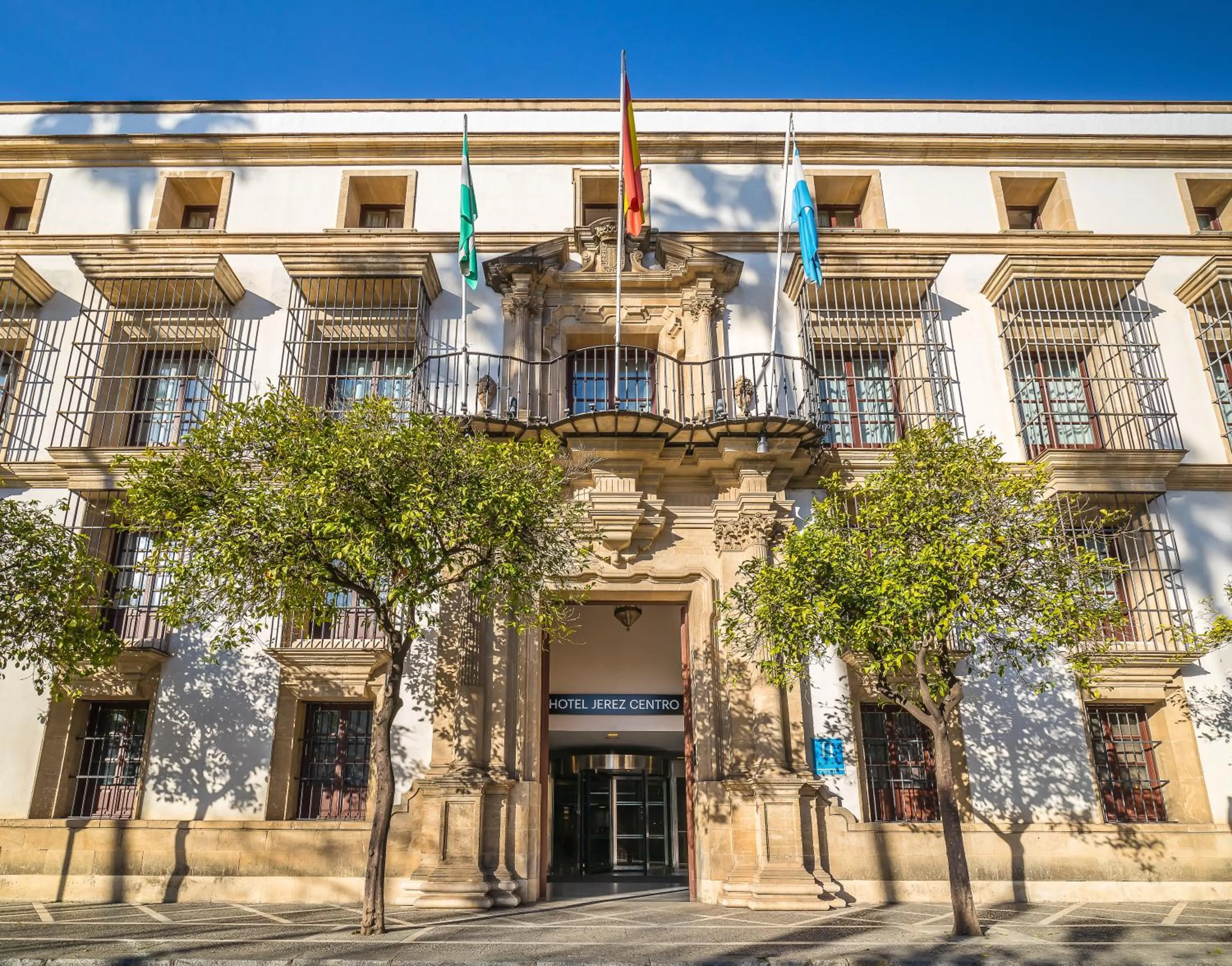 Property building in Hotel Jerez Centro
