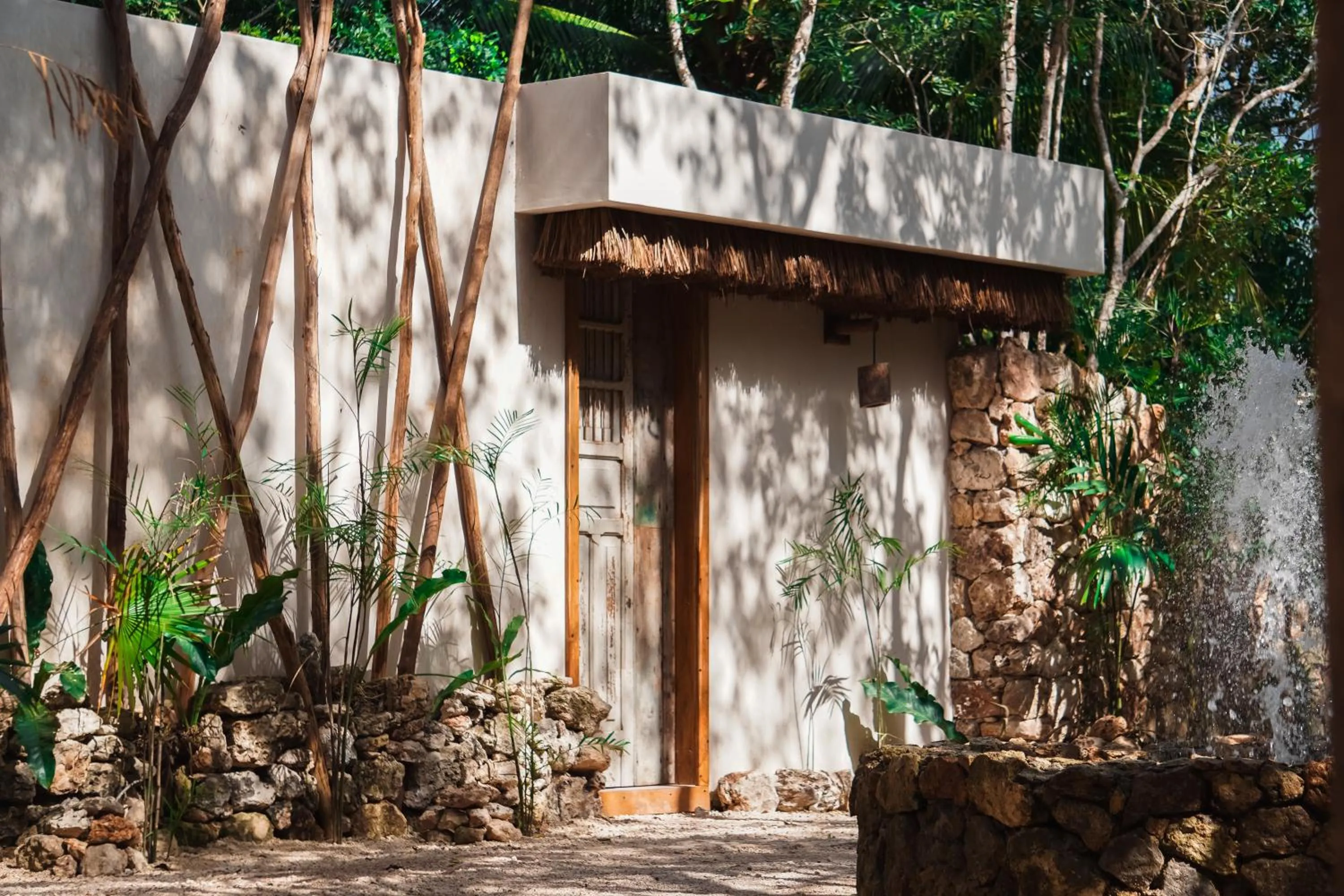 Facade/entrance in Naya Bacalar Lagoon Front Hotel - Adults Only