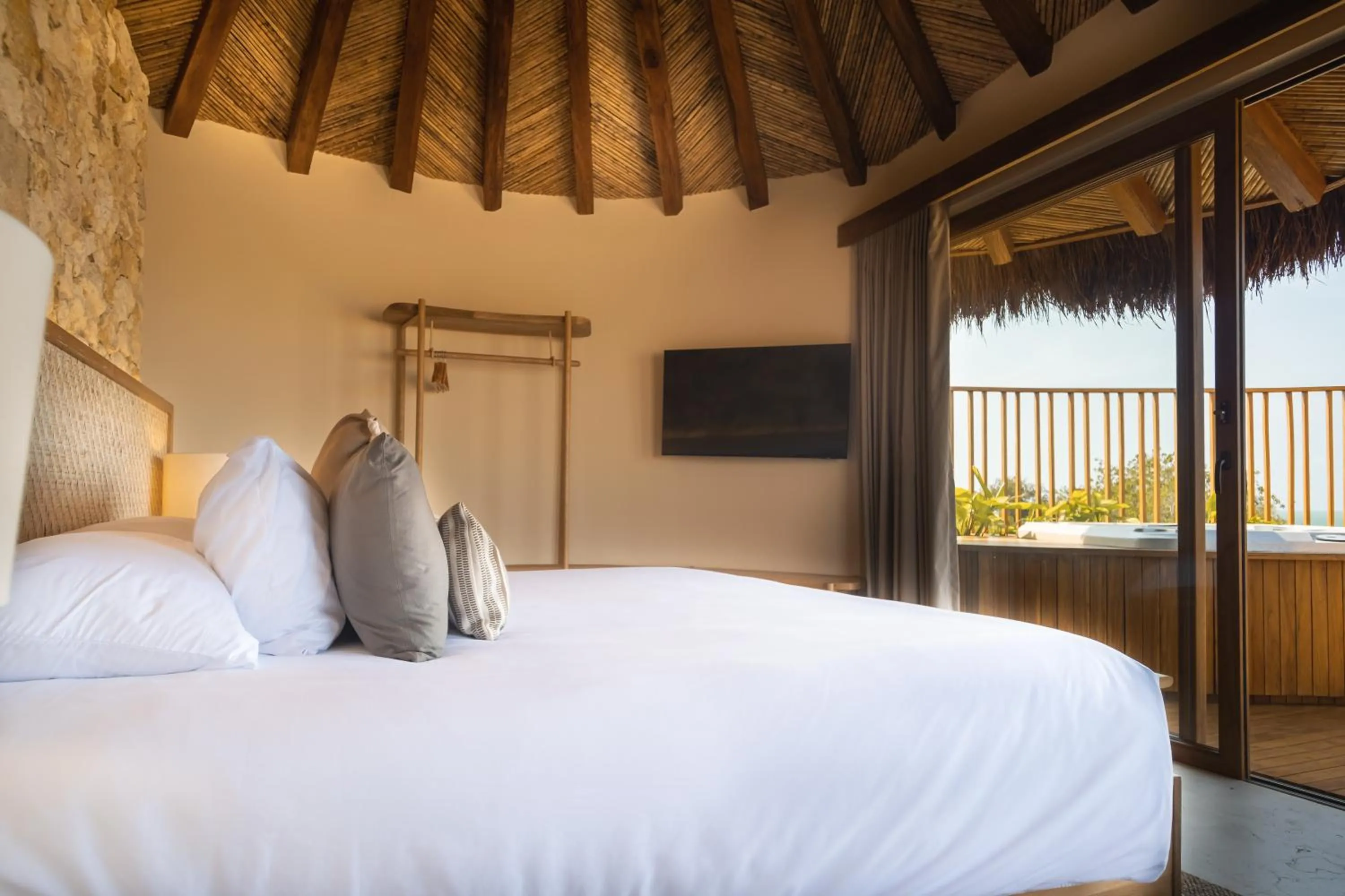 Bedroom, Bed in Hotel Aimarawa