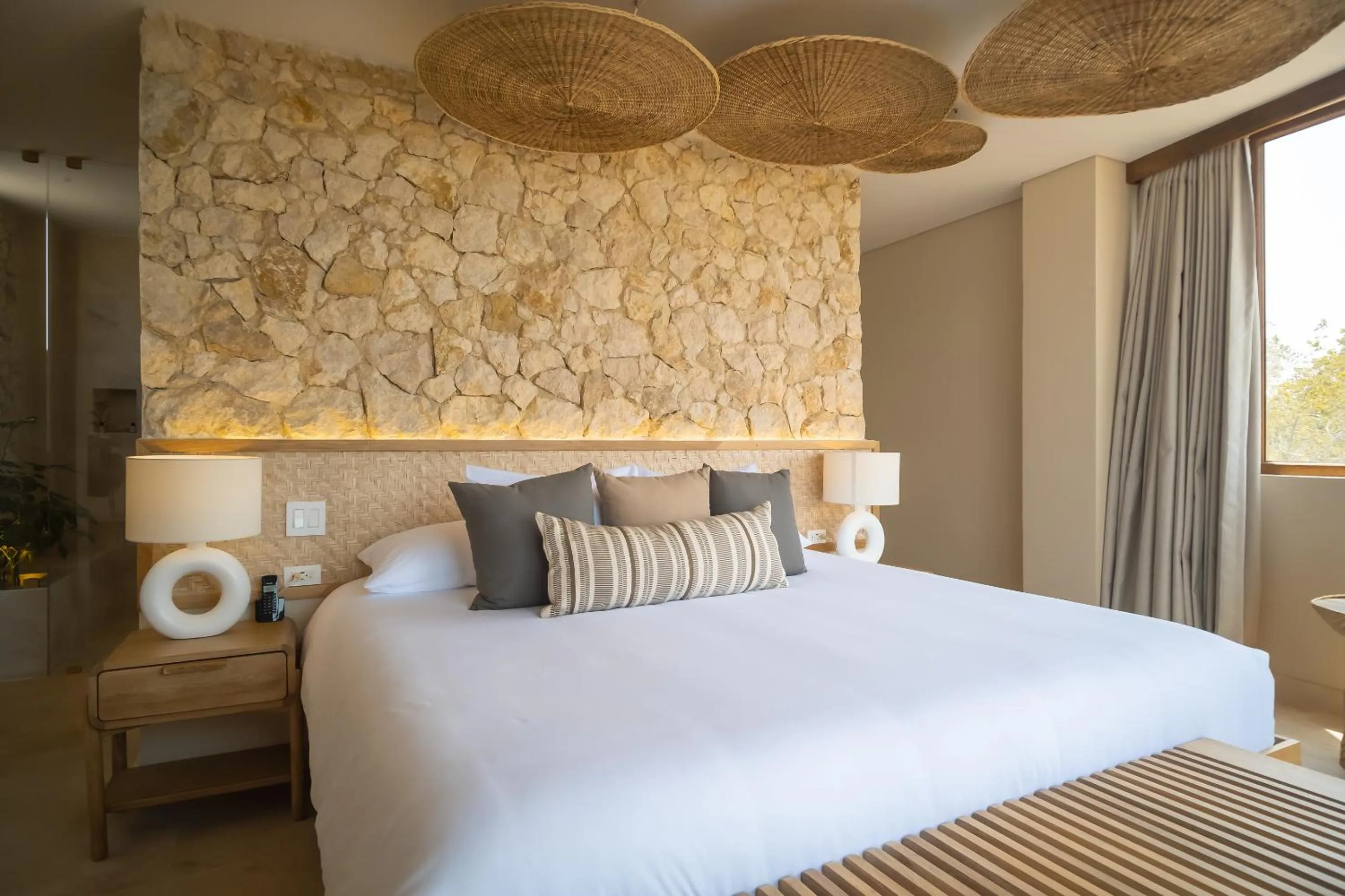 Bedroom, Bed in Hotel Aimarawa