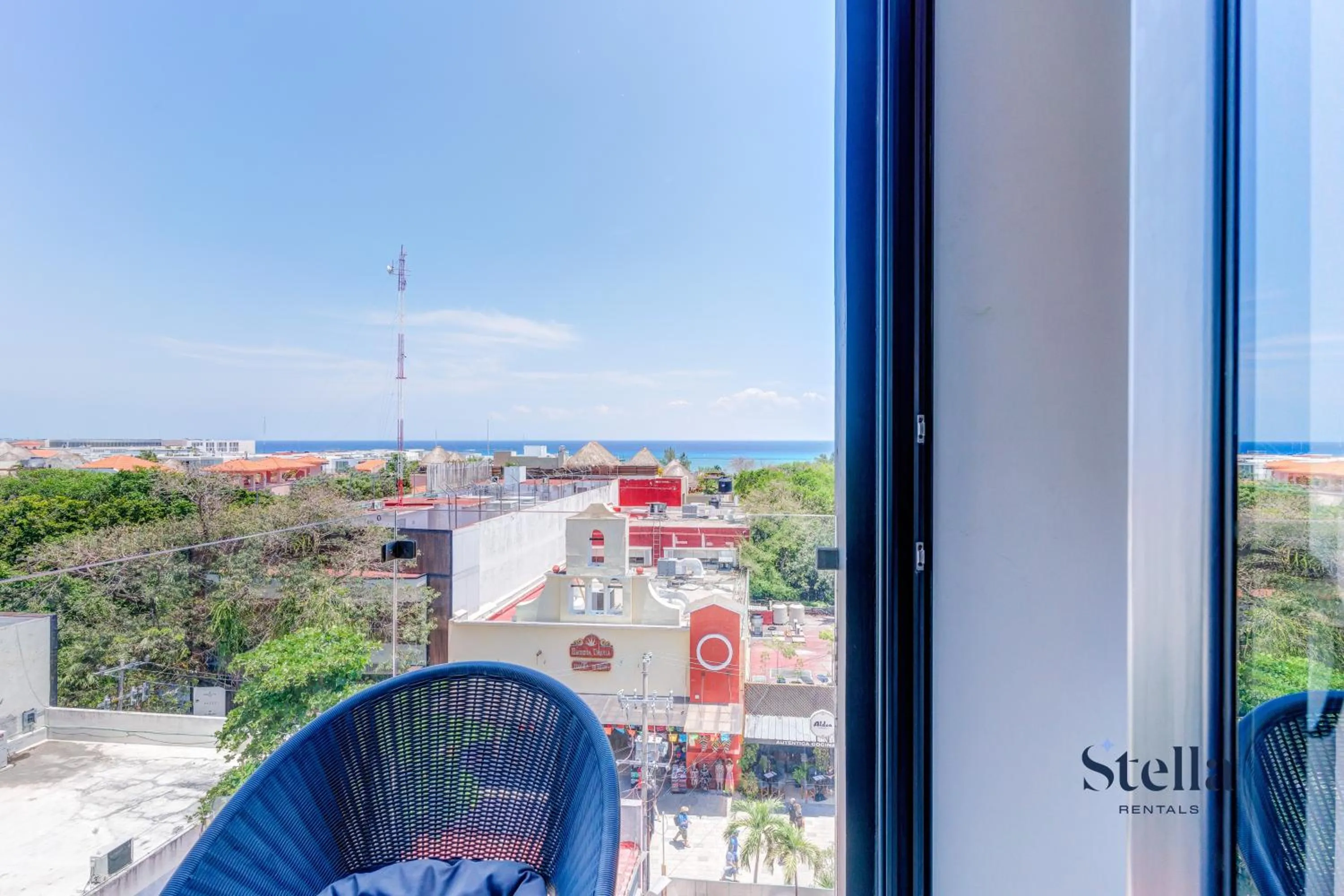 View (from property/room) in Oceanview Infinity Pool, Steps to 5th Ave & Beach