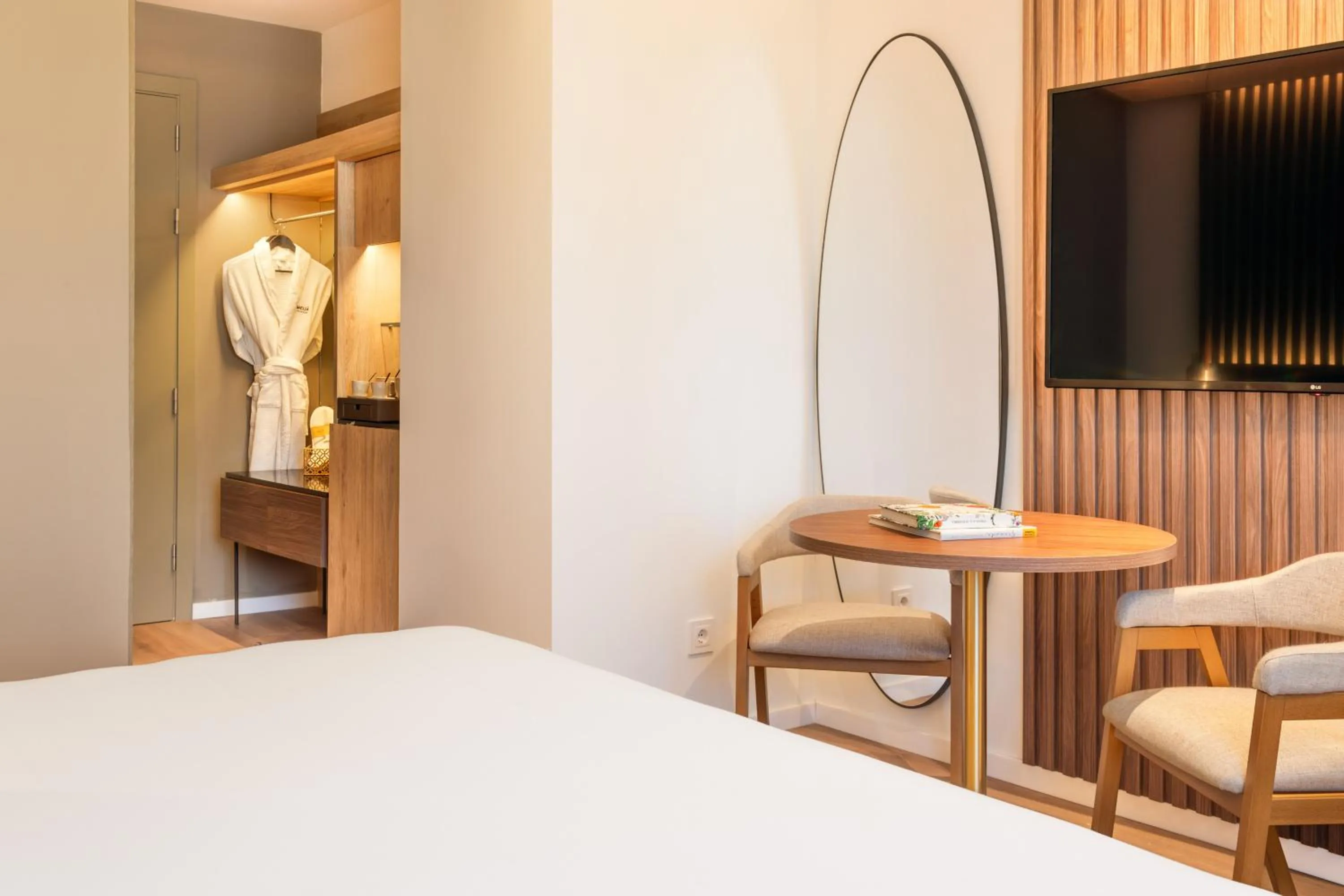 Bed in Meliá Granada