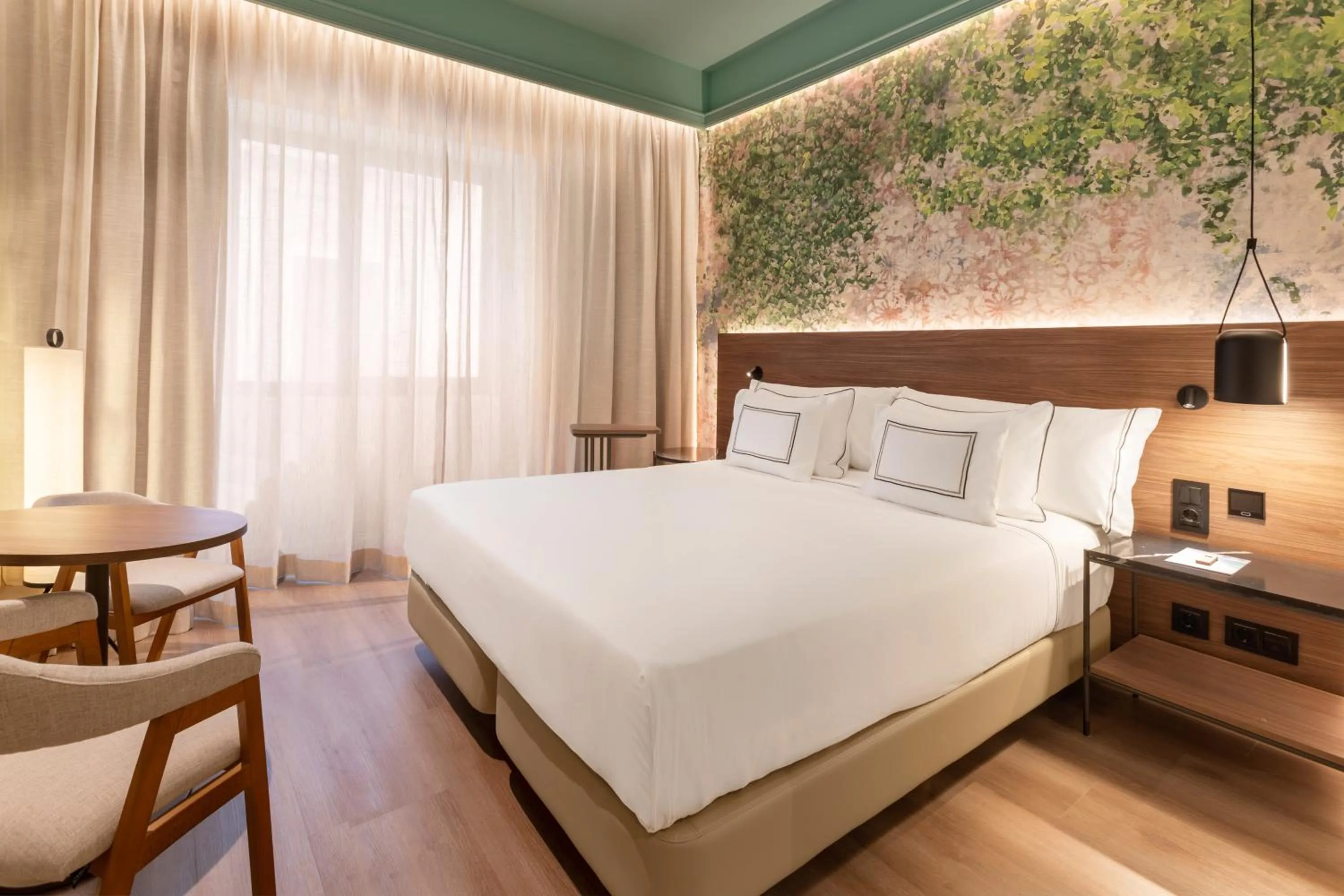 Bed in Meliá Granada