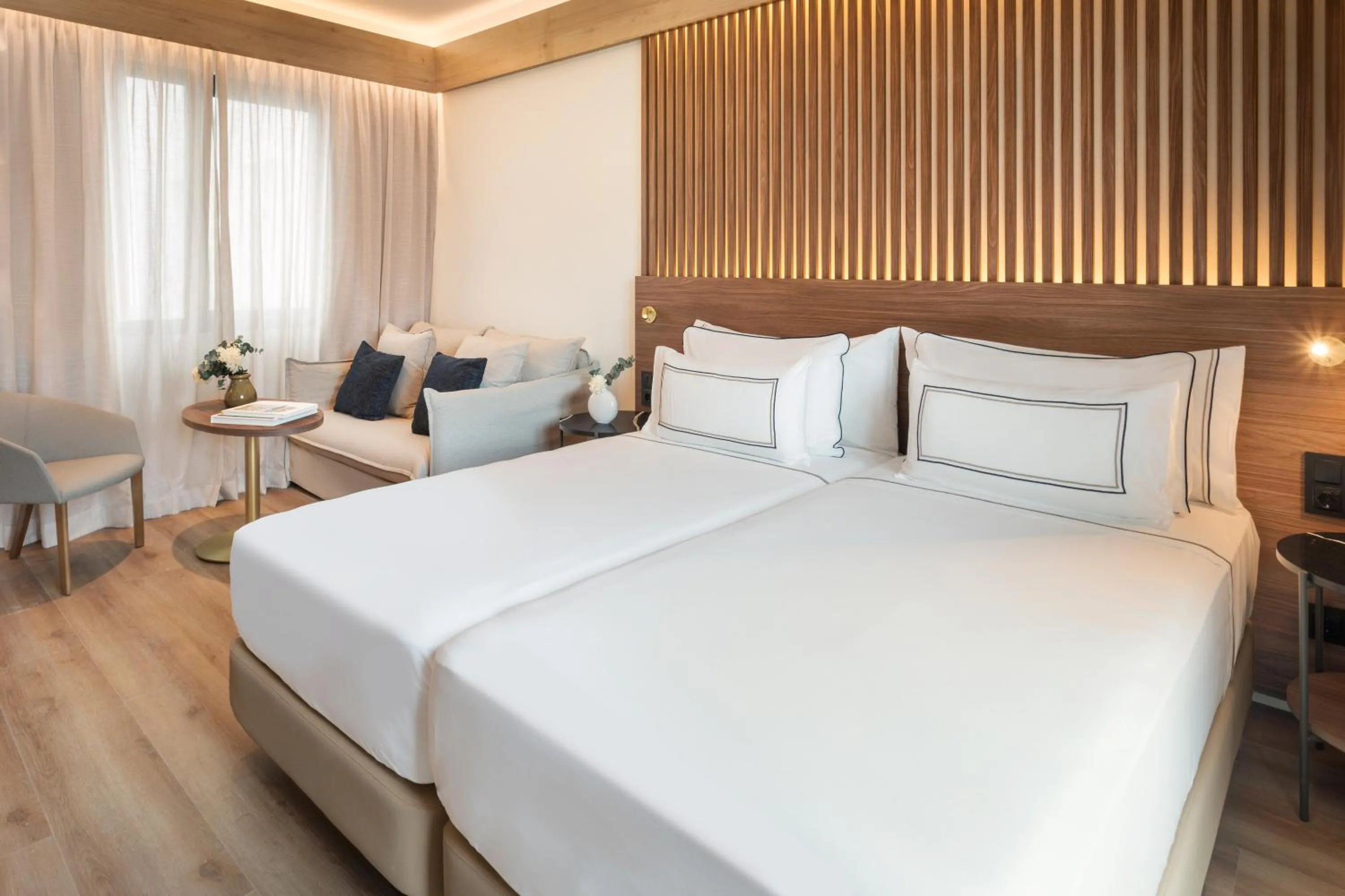 Bed in Meliá Granada