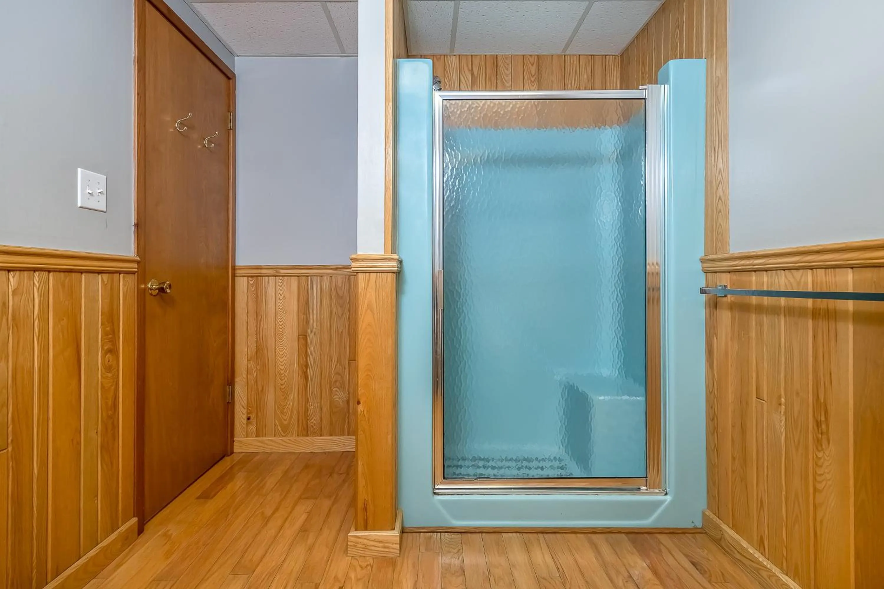 Property building in Gone Fish Inn