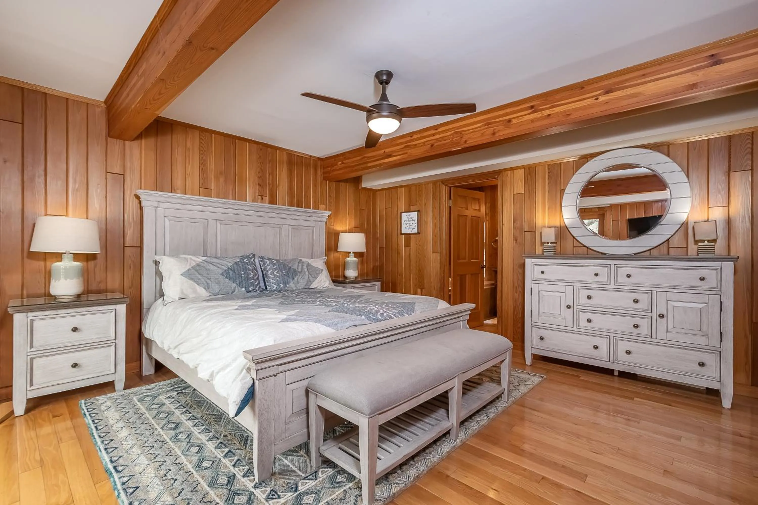 Property building, Bed in Gone Fish Inn