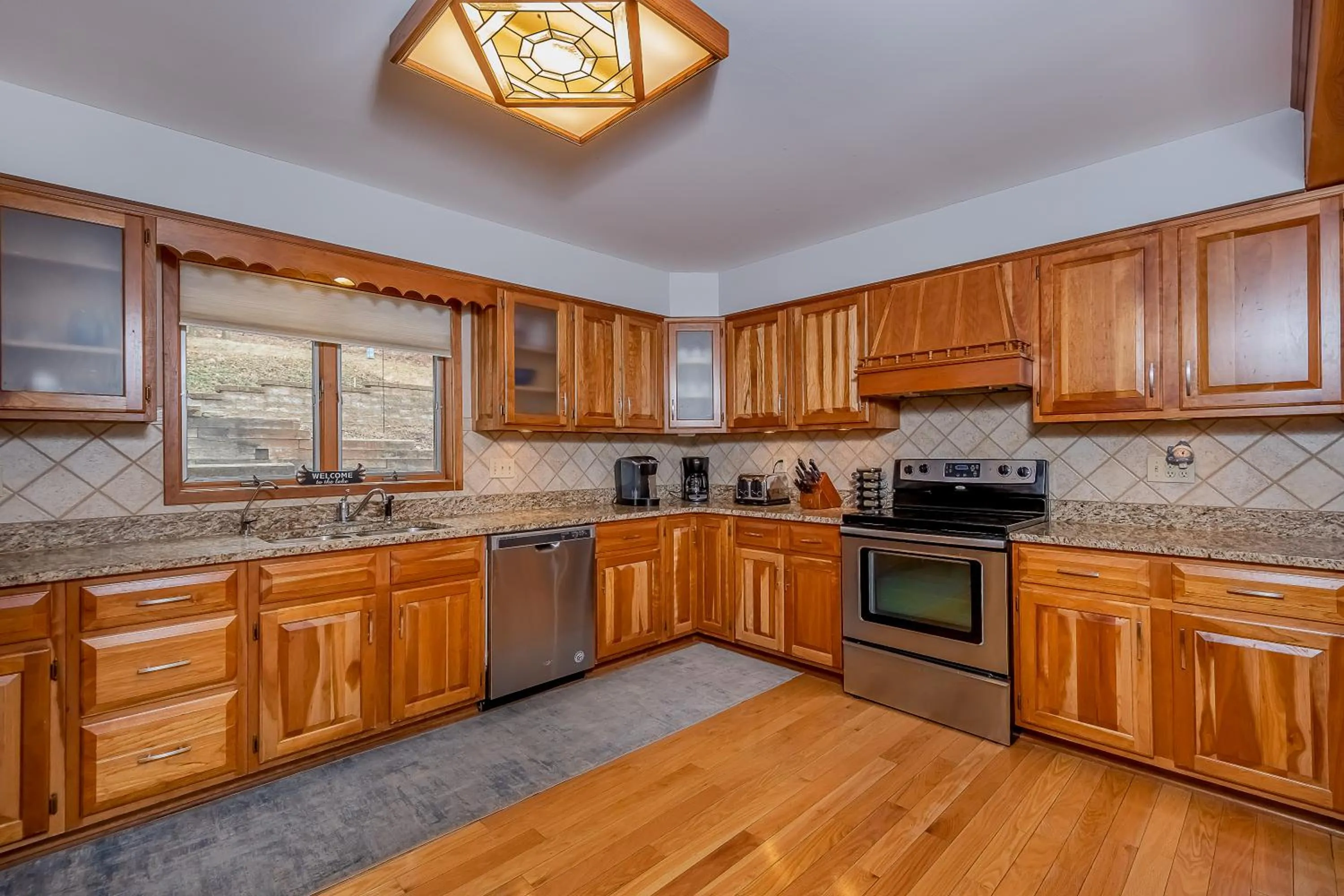 Property building in Gone Fish Inn