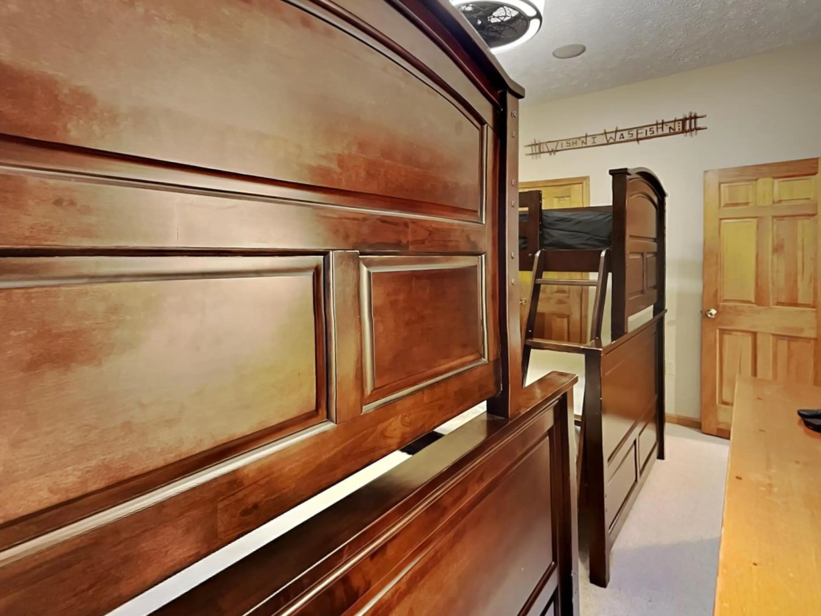 Bed in Lake Dreaming