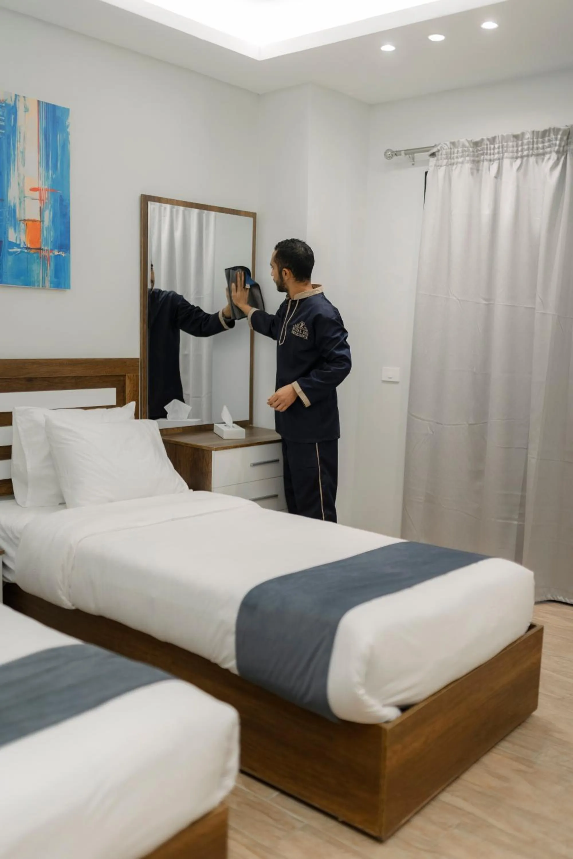 room service, Bed in Royal Inn Residence New Cairo